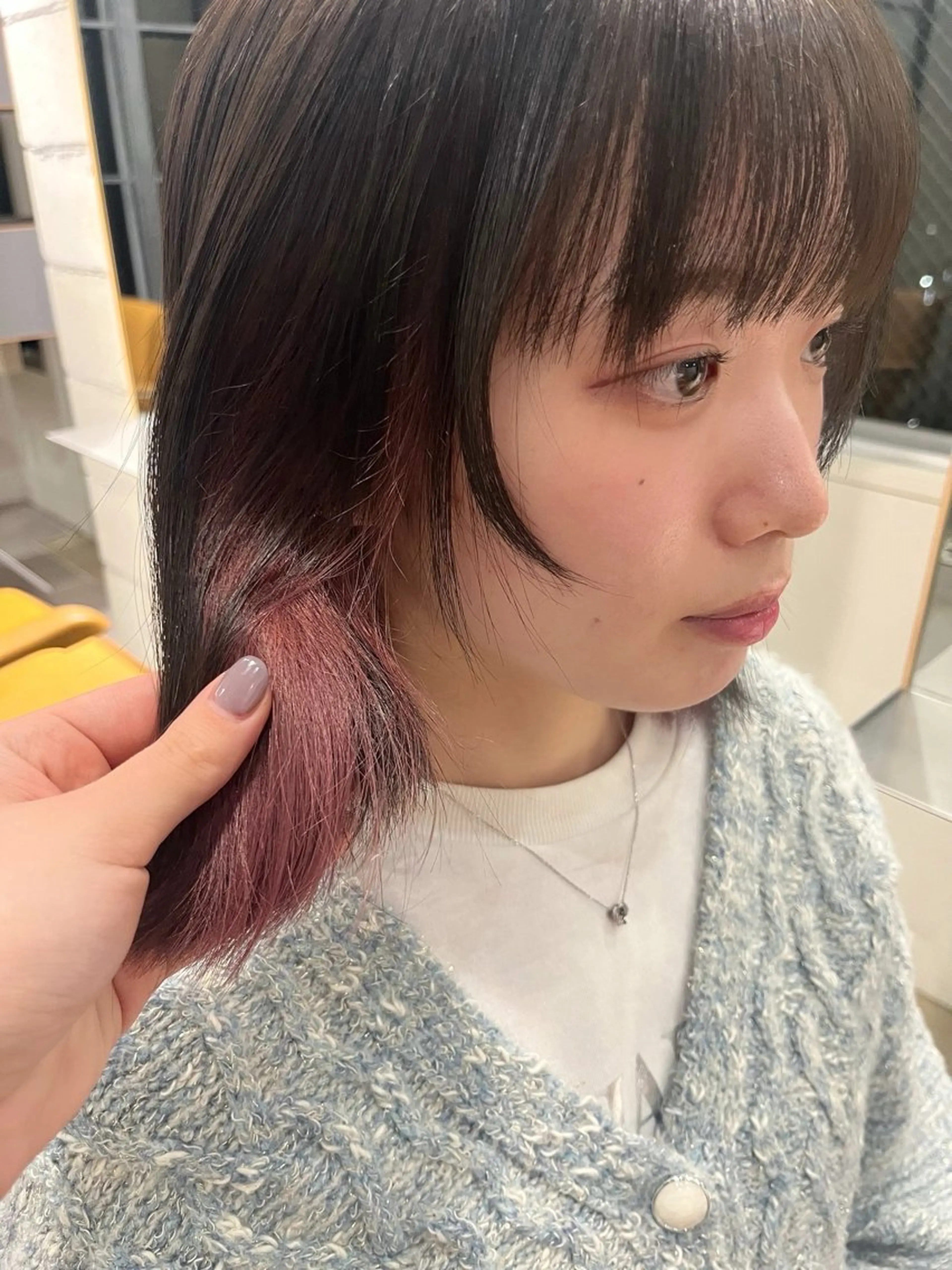 ミディアム カラー ブラウンカラー インナーカラー オリーブカラー/ レイヤー/ ローレンのヘアスタイル