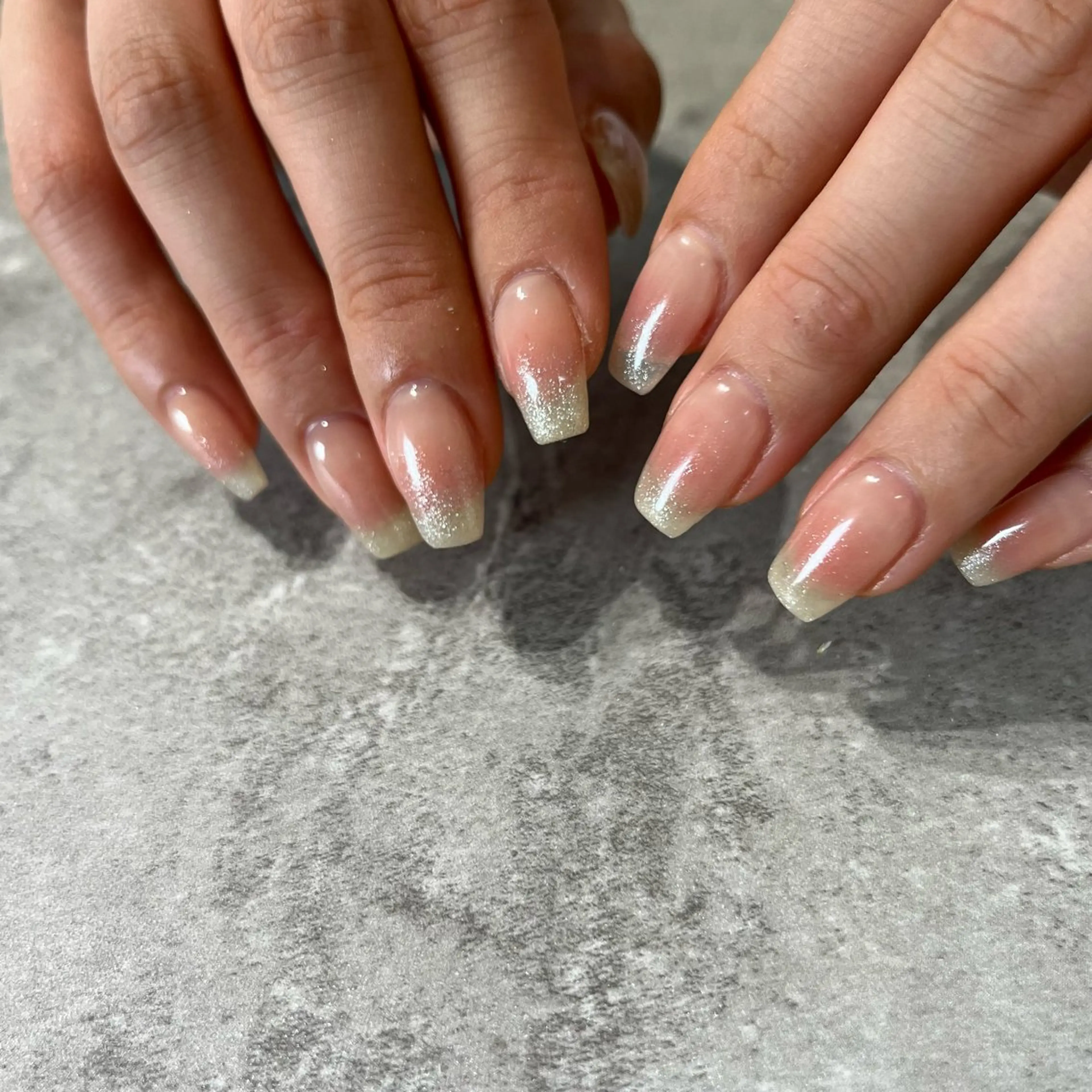 ネイル チークネイル グラデーション マグネットネイル Lélia nailのネイルデザイン