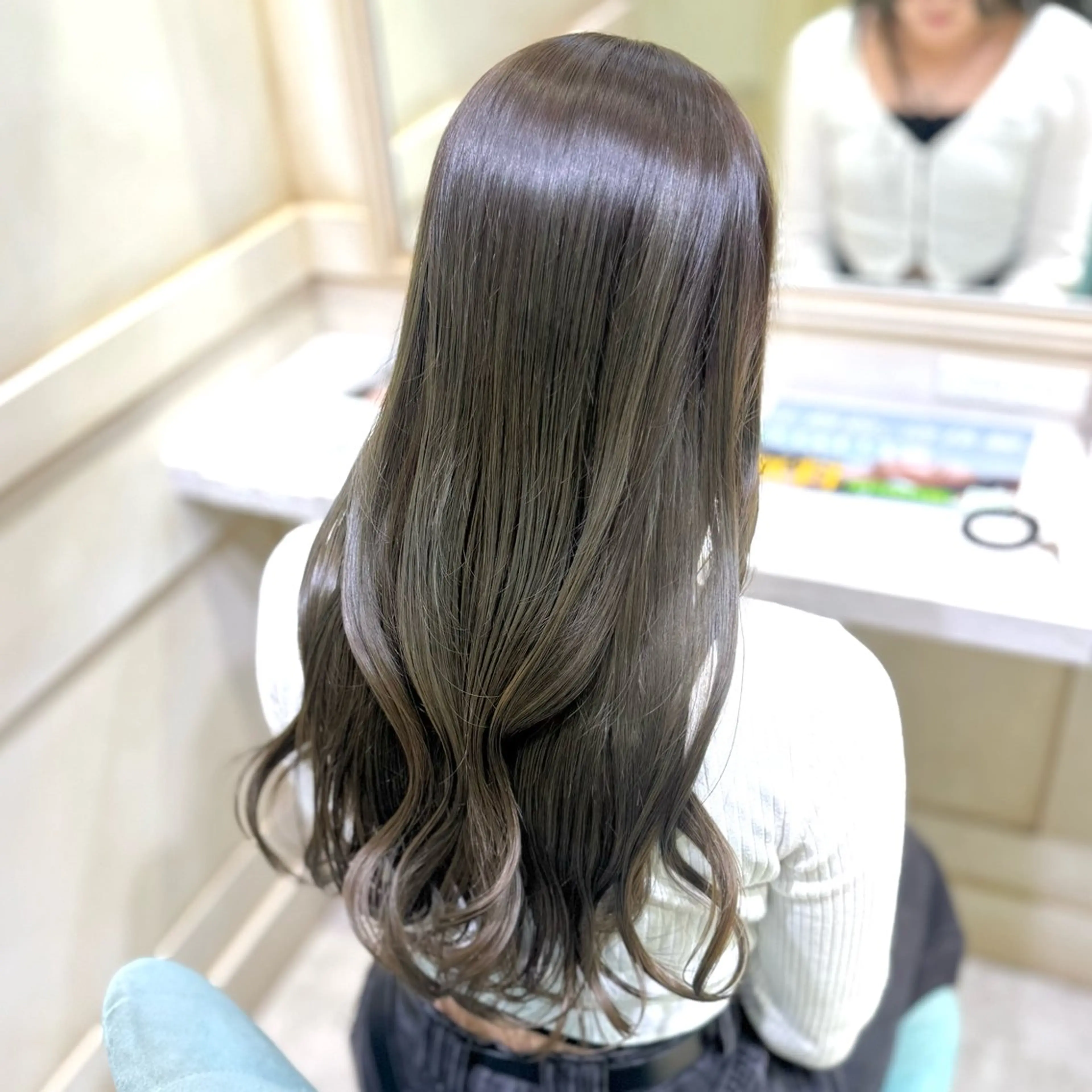 ロング カラー 艶カラー/ ななみのヘアスタイル