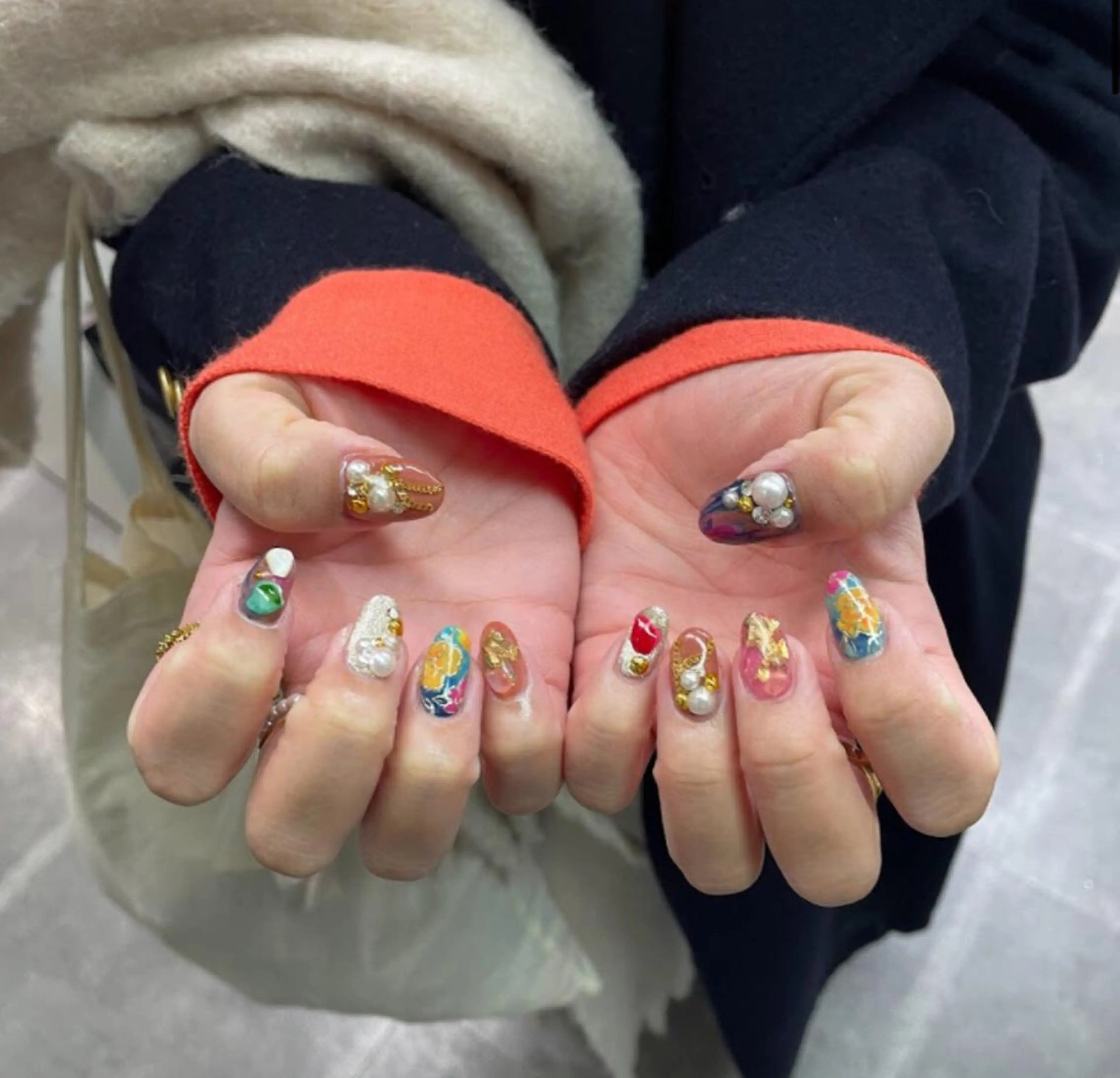 ネイル アートネイル ボルドー クリアネイル 成人式 ジェルネイル nailstudio eviz新宿店のネイルデザイン