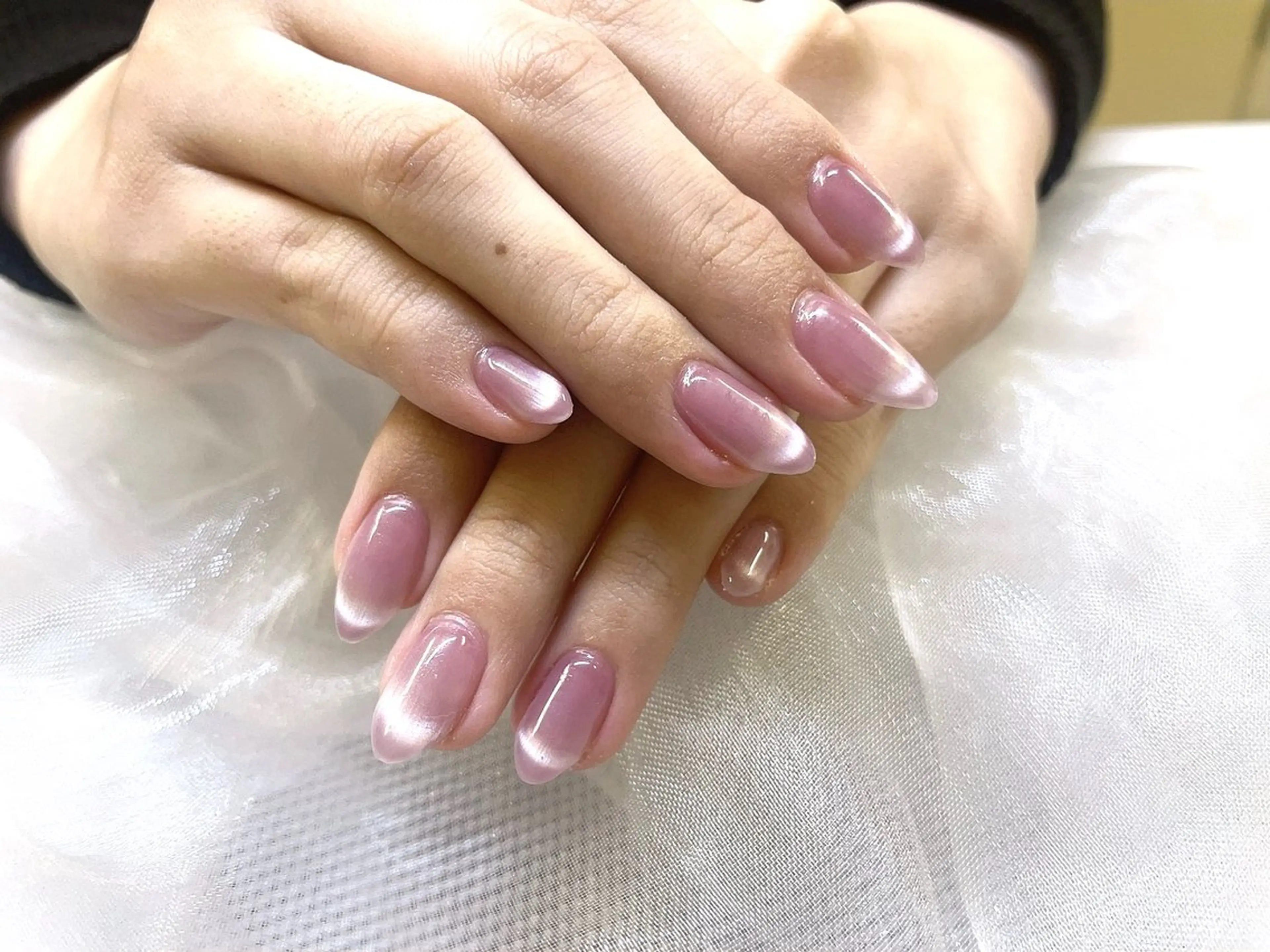 【初回オフ無料】マグネットグラデーションフレンチ（ベース色付き）🩷の写真