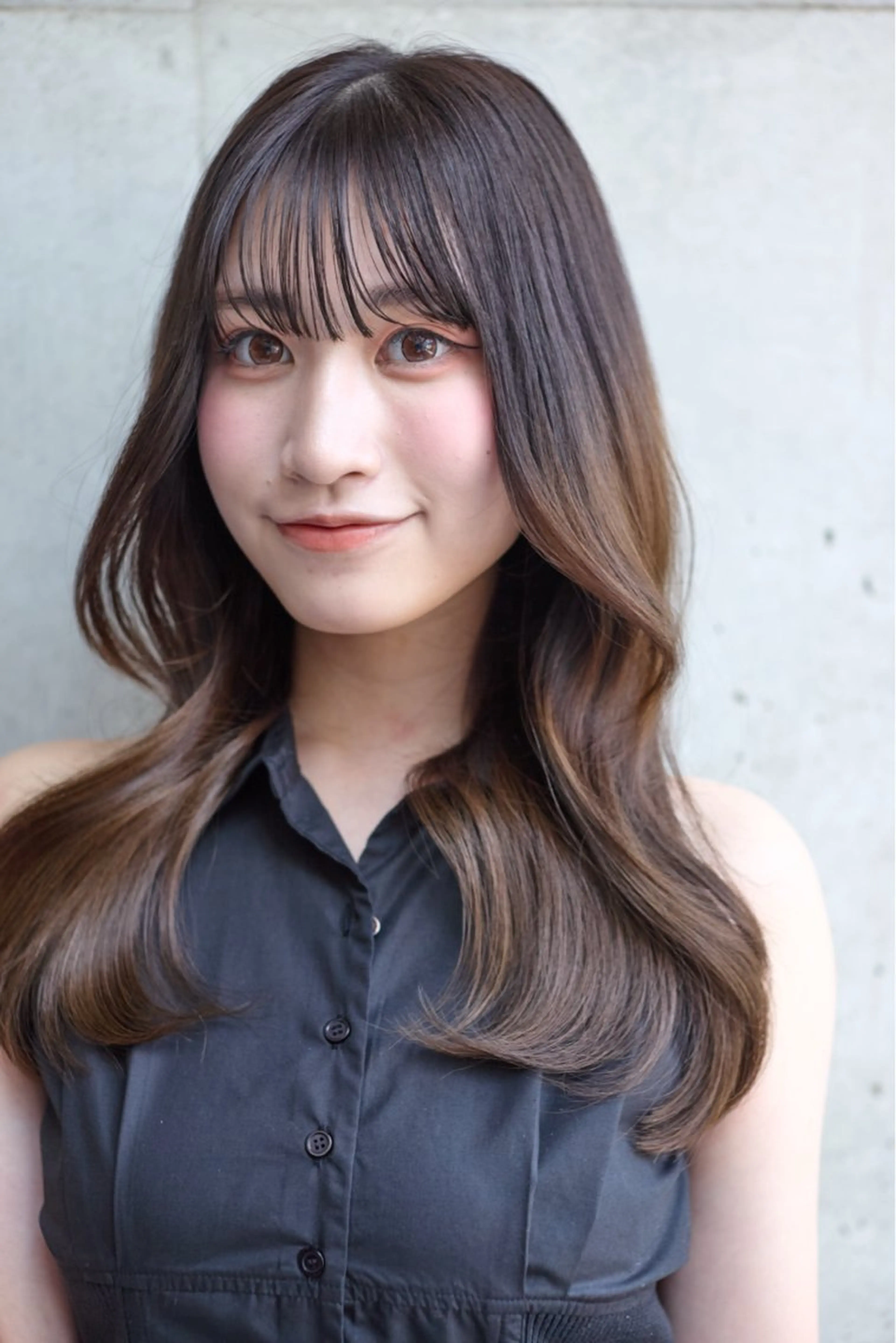 ロング ヘアカラー 韓国レイヤー×透明感 カラー/山崎一輝のヘアスタイル