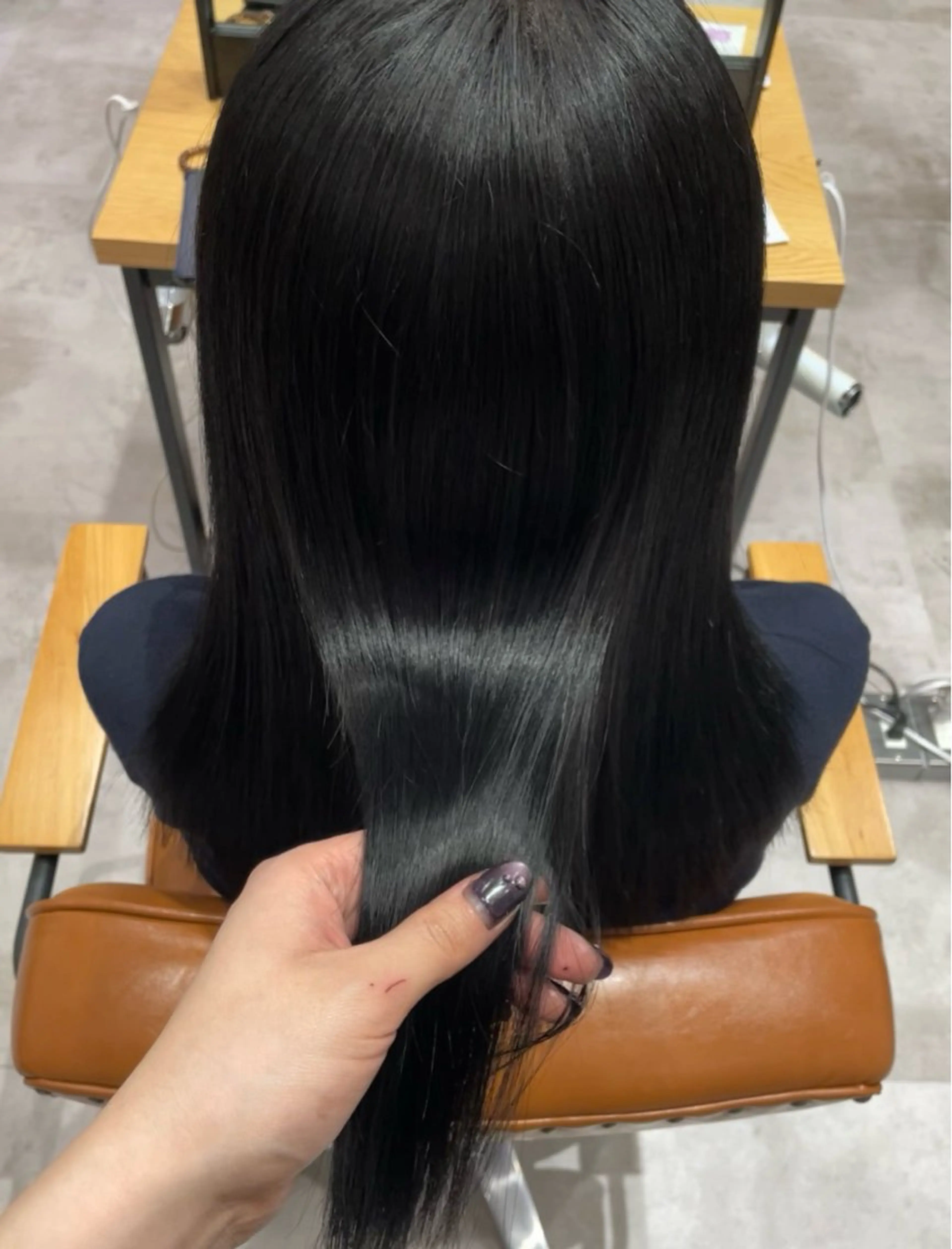 カラー 自然と惹かれる🪷 艶カラー/茉優♩のヘアスタイル