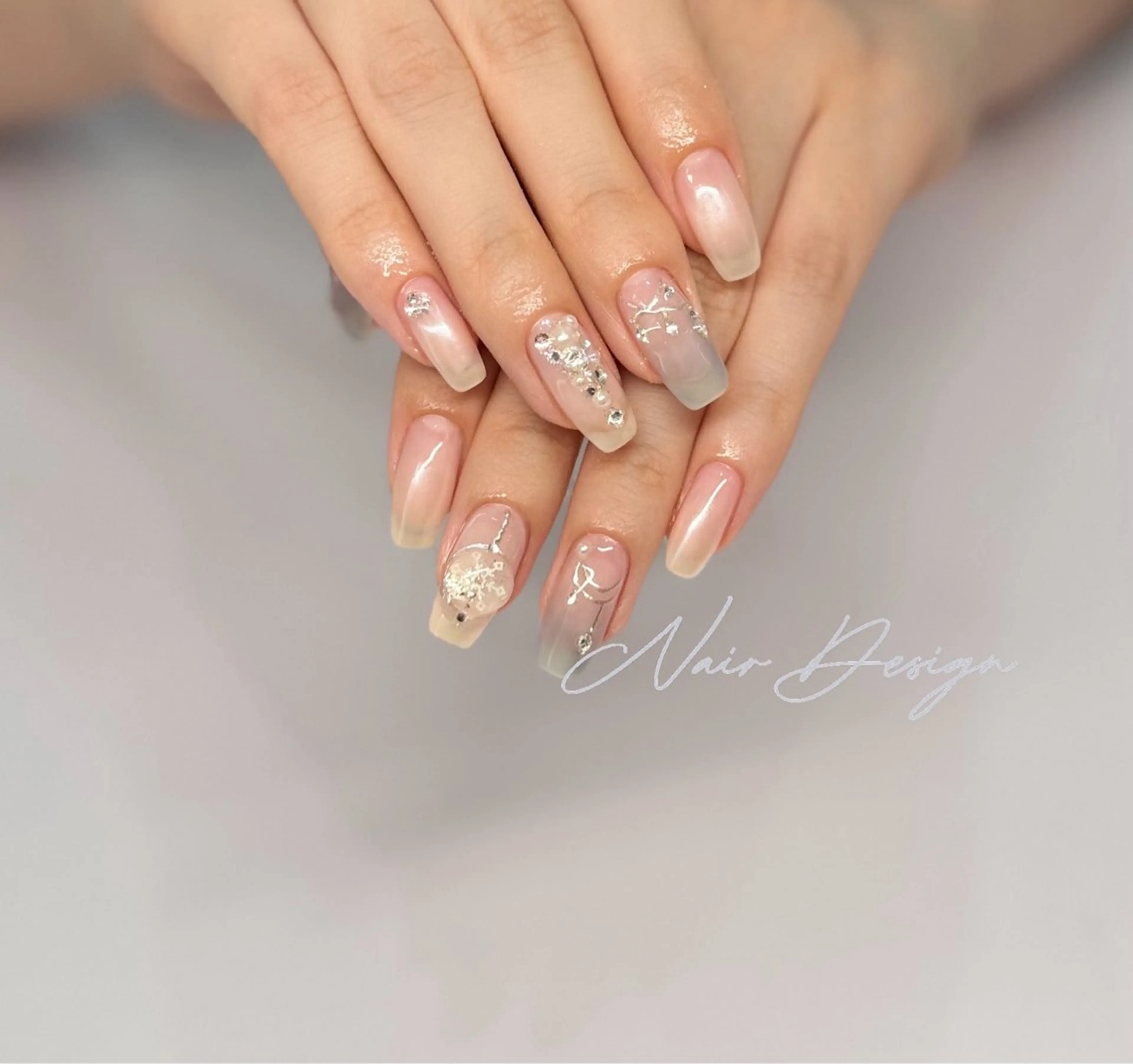 ネイル ハンドネイル ハンドケア 𝓝𝓪𝓲𝓻 𝓝𝓪𝓲𝓵のネイルデザイン