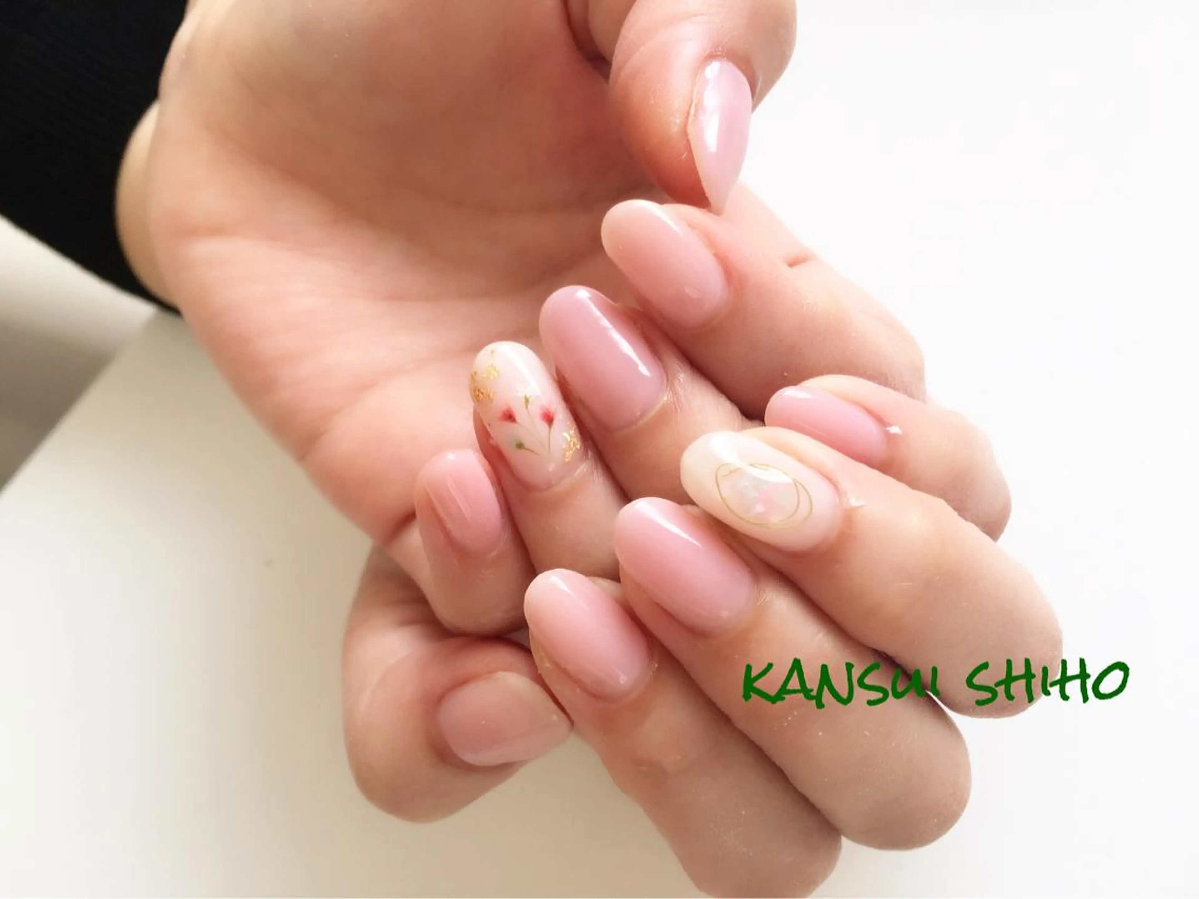 ネイル Elio 国泰寺のネイルデザイン
