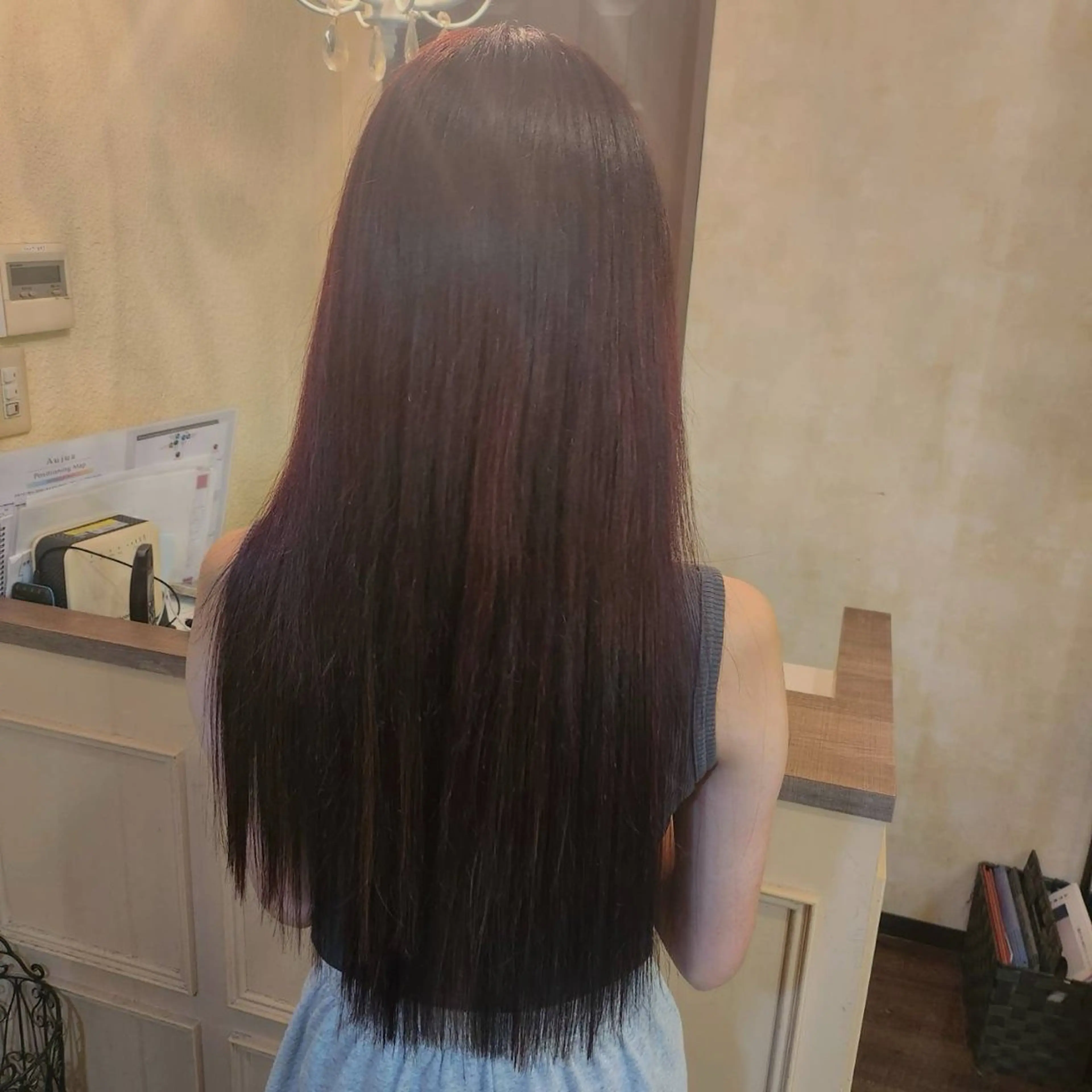 ロング ヘアアレンジ シールエクステ レッドブラウン エクステ カット エクステ MagicMush ✴︎シールエクステのヘアスタイル