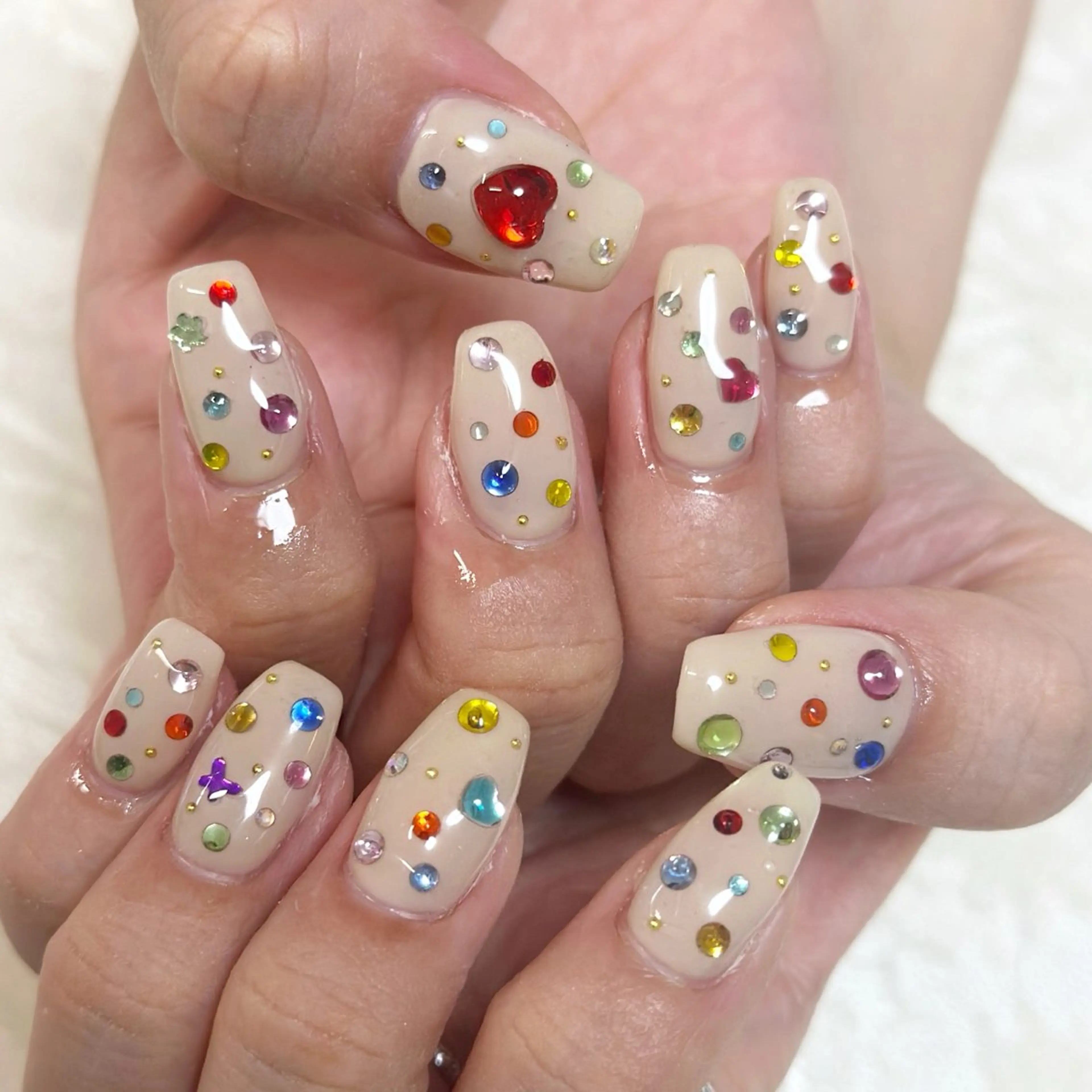 ネイル ハート nailist yuiのネイルデザイン