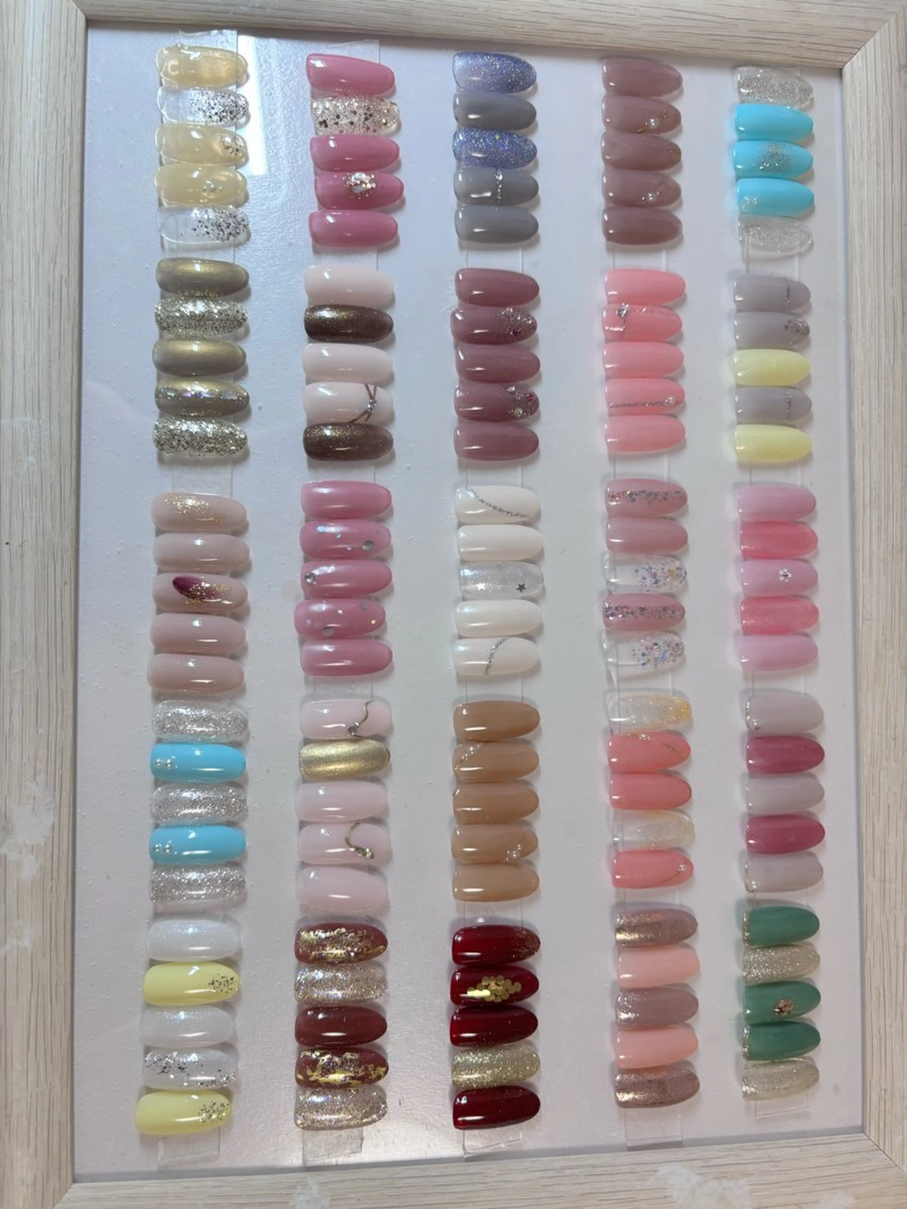 ネイル ハンドネイル ハンドケア お気軽ビューティー Ewig ゆずはのネイルデザイン