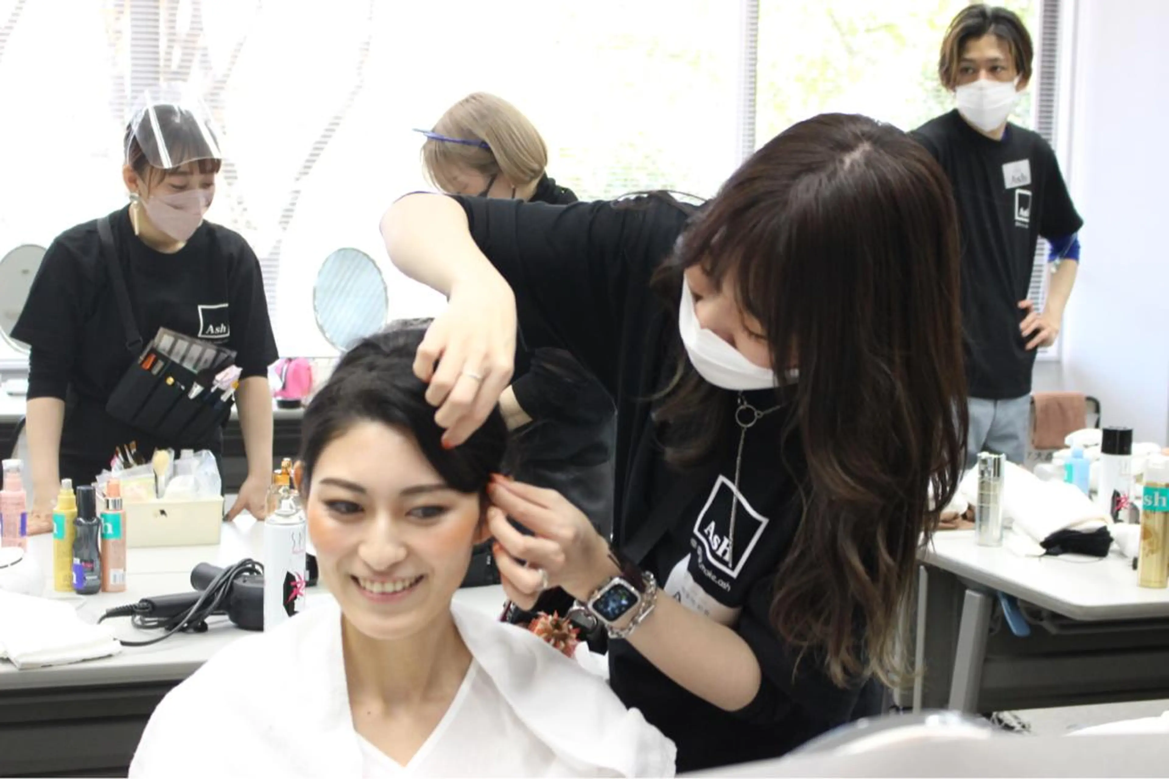 ミディアム ヘアアレンジ ヘアセット ミドウチ アヤカのヘアスタイル