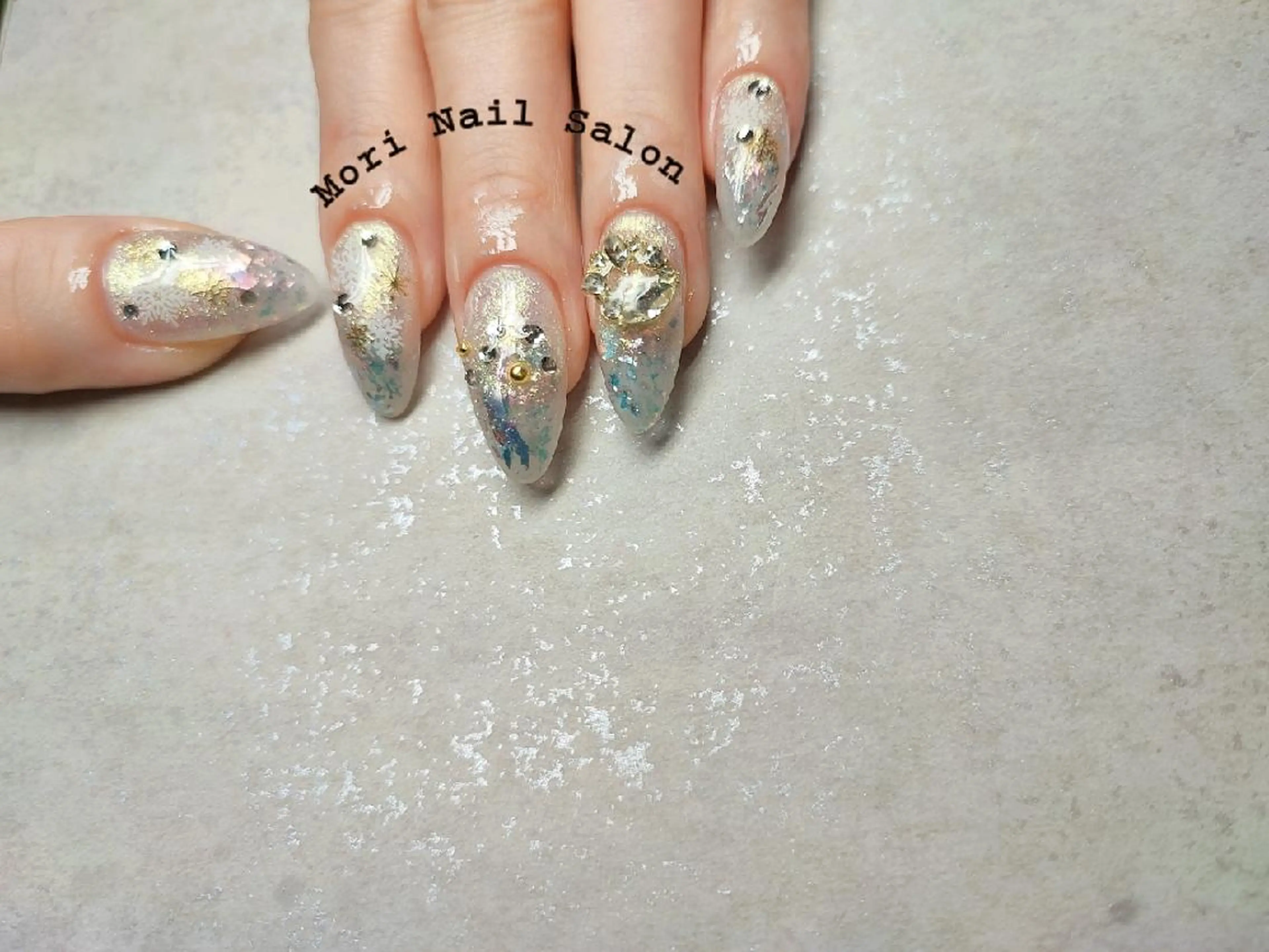 ネイル ハンドネイル 森 ネイルサロンのネイルデザイン