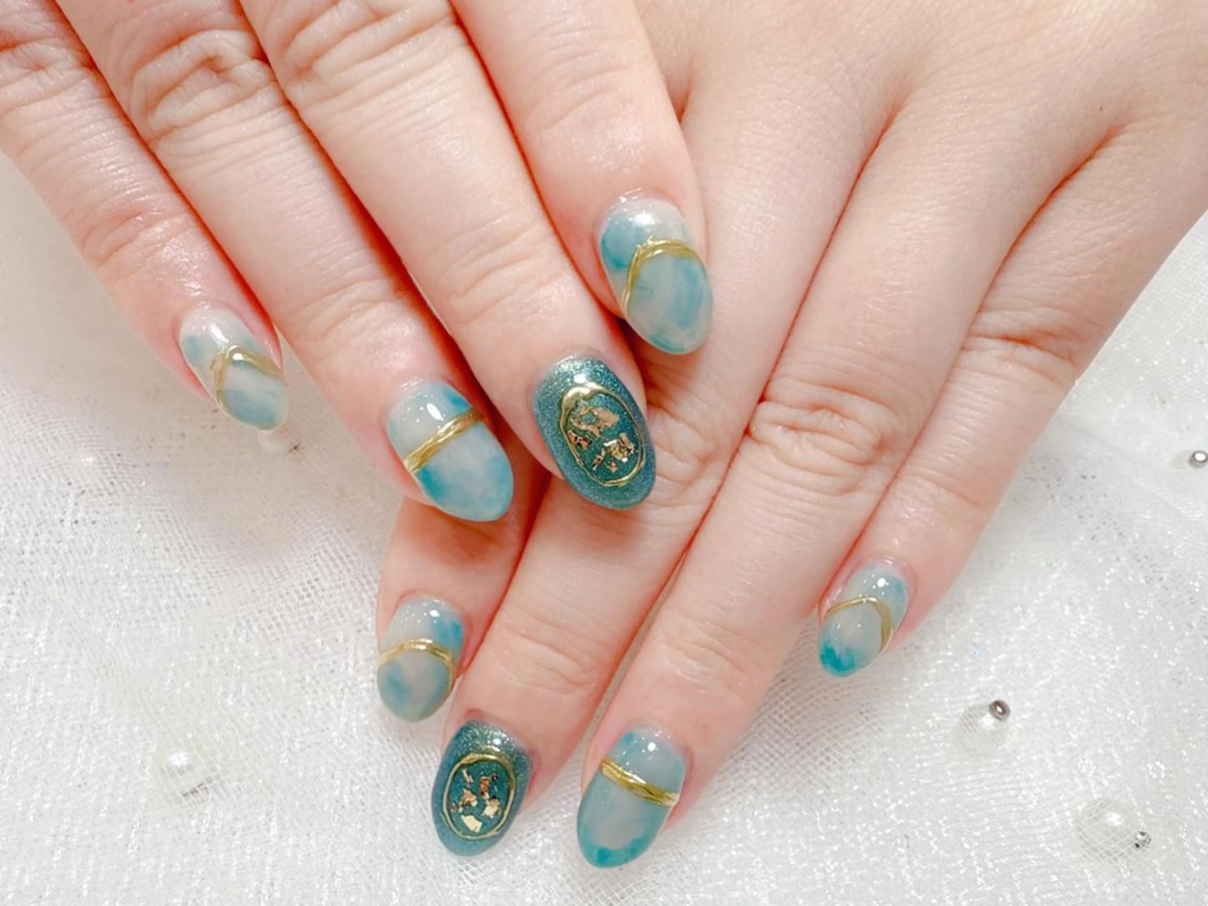 ネイル オーロラネイル べっ甲ネイル フットネイル フレンチネイル ジェルネイル ユナ 池袋のネイルデザイン