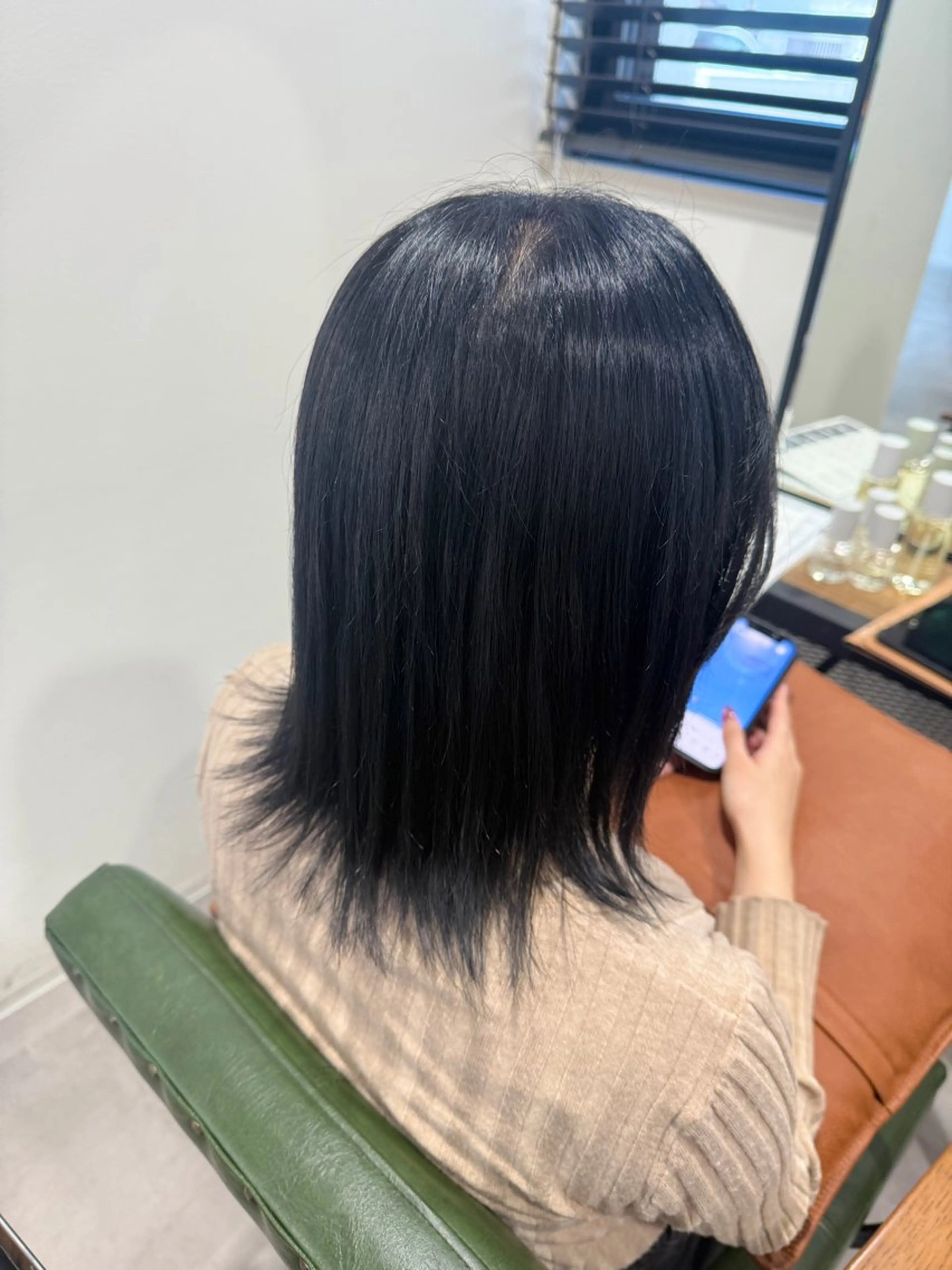 ミディアム カット ヘアカラー オリーブ🫒レイヤー /平尾/りの‎🤍のヘアスタイル