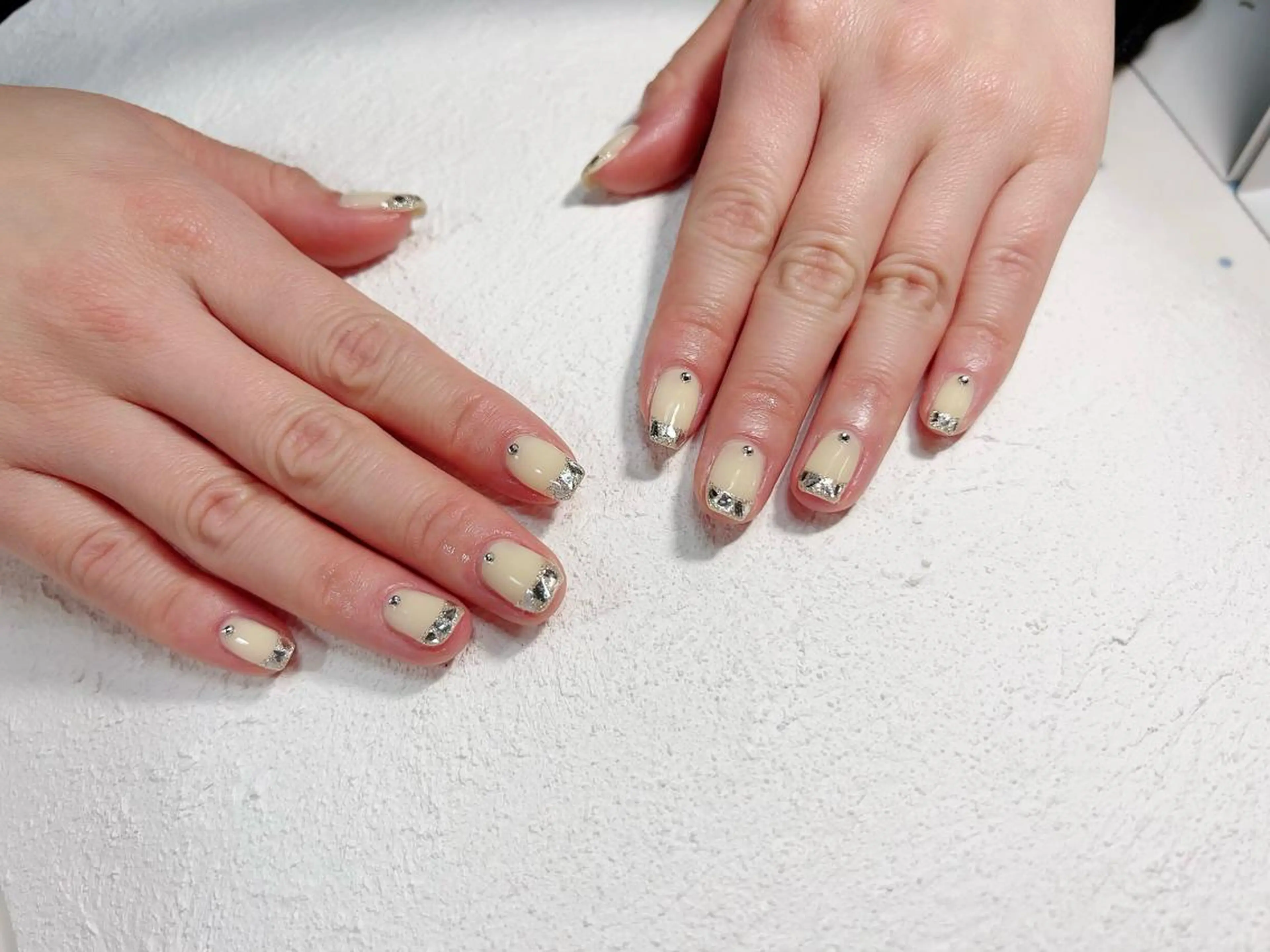 ネイル 持ち込み Regaro i.sのネイルデザイン