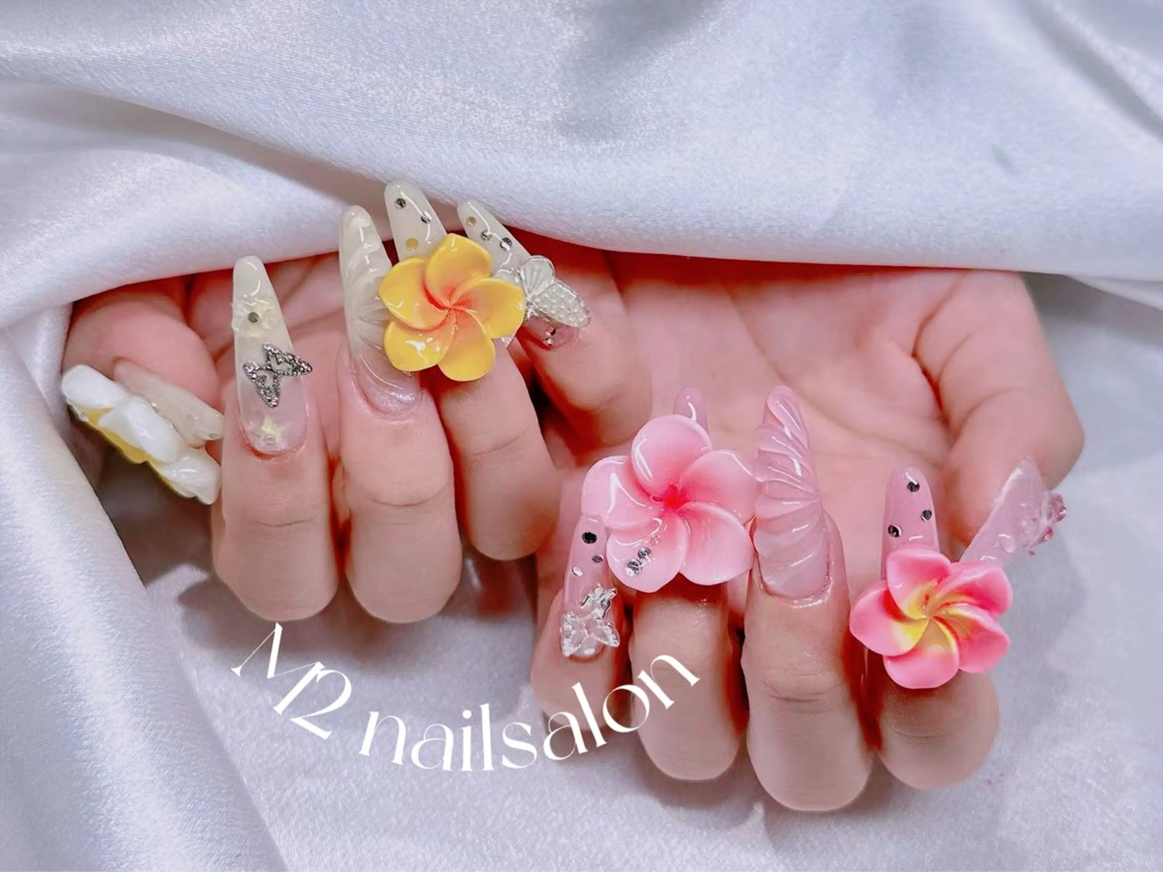 ネイル 長さだし専門店 M2　rikaのネイルデザイン