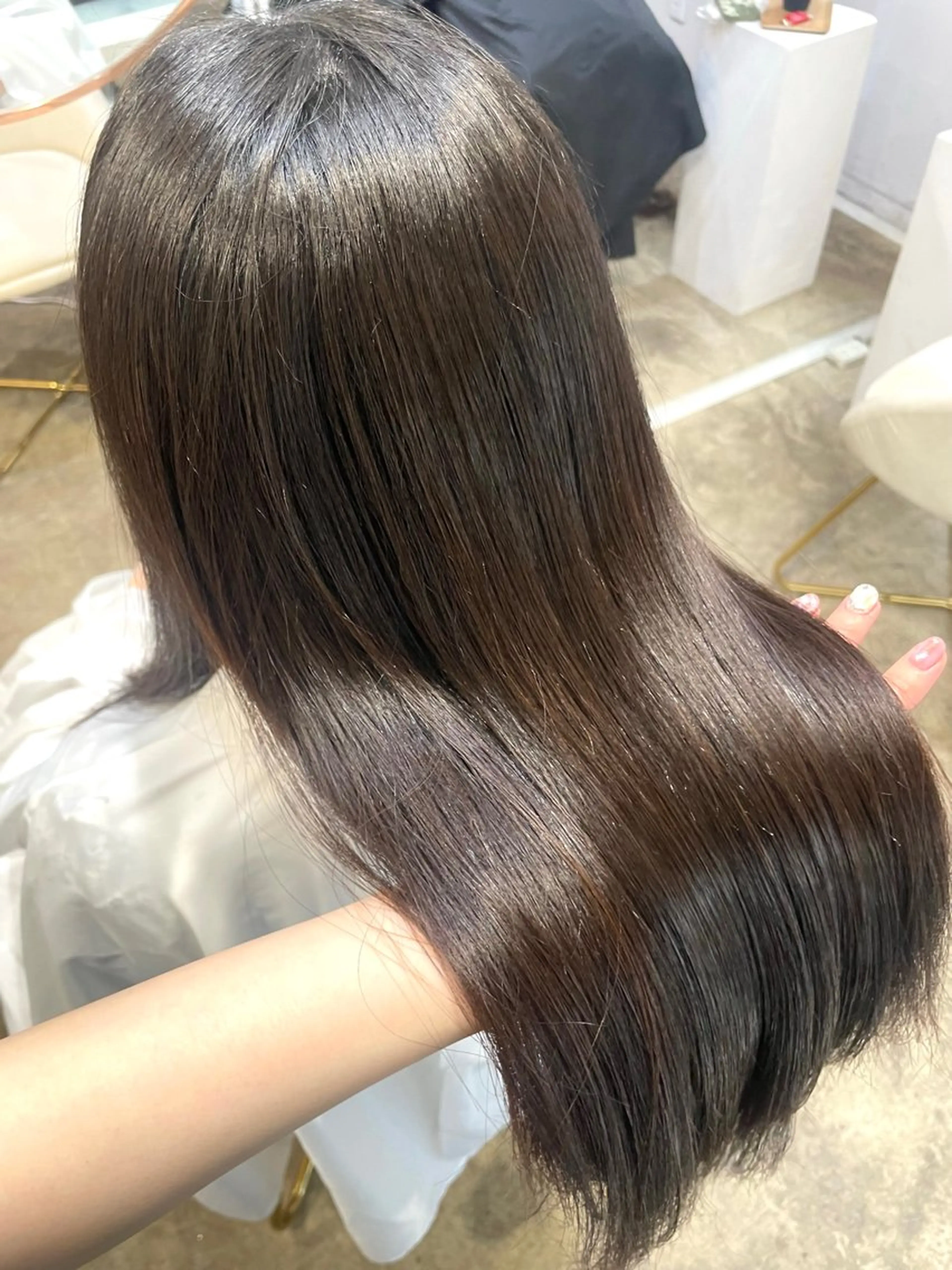 セミロング カラー 透明感カラー 韓国風ヘア 🍑韓国girly Saaya🍑🪄のヘアスタイル