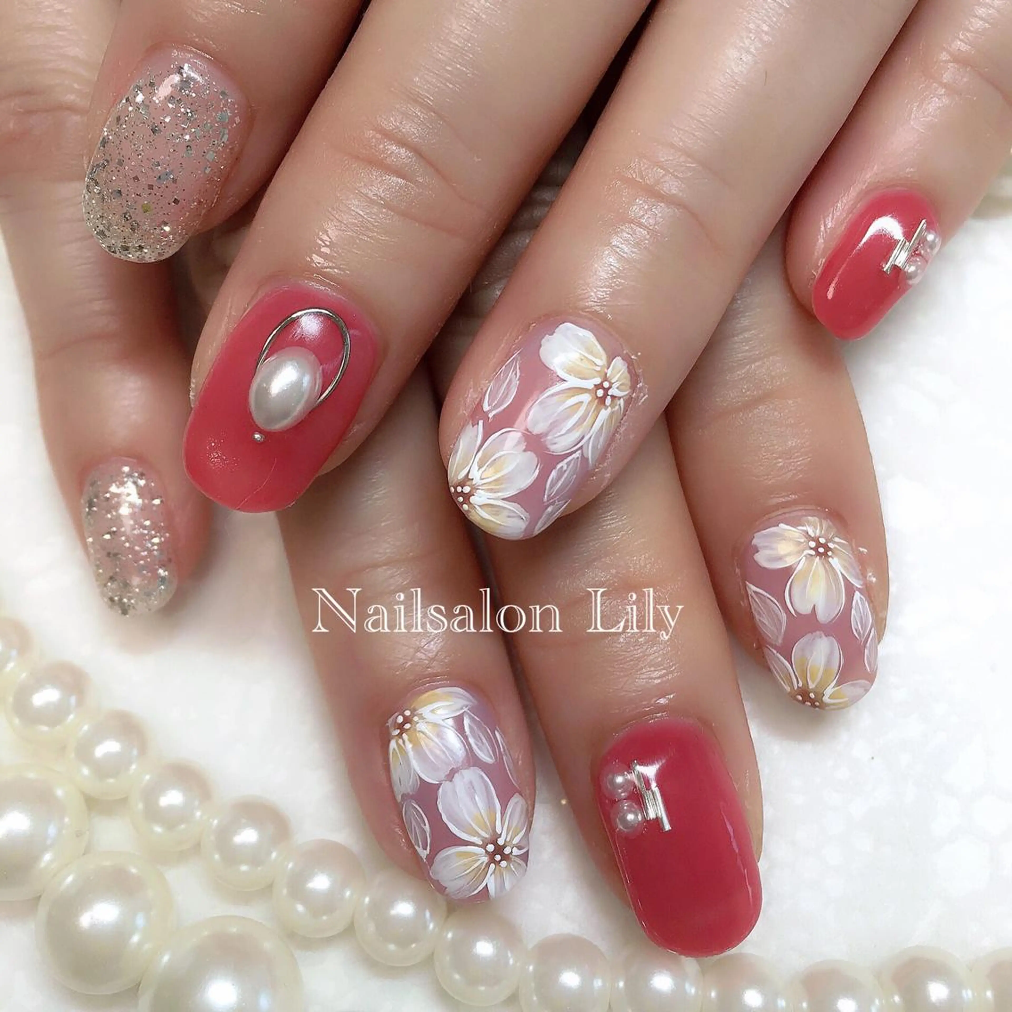 ネイル フラワーネイル Lily*nail 🌻Mii🌻のネイルデザイン