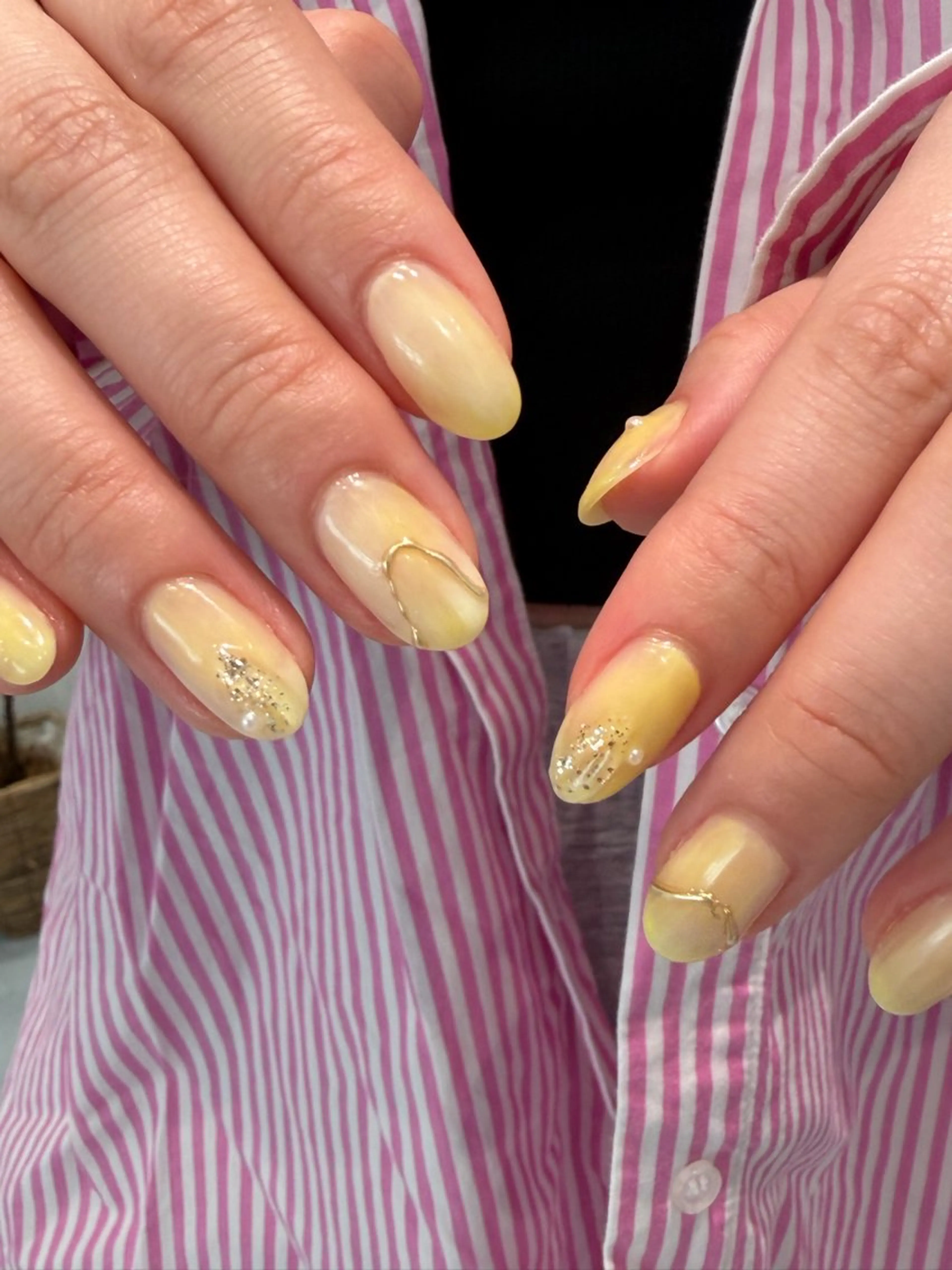 ネイル アートネイル クリアネイル ラメ(グリッター) ミラーネイル ニュアンスネイル ハンドネイル VINGTNAIL 土岐果鈴のネイルデザイン