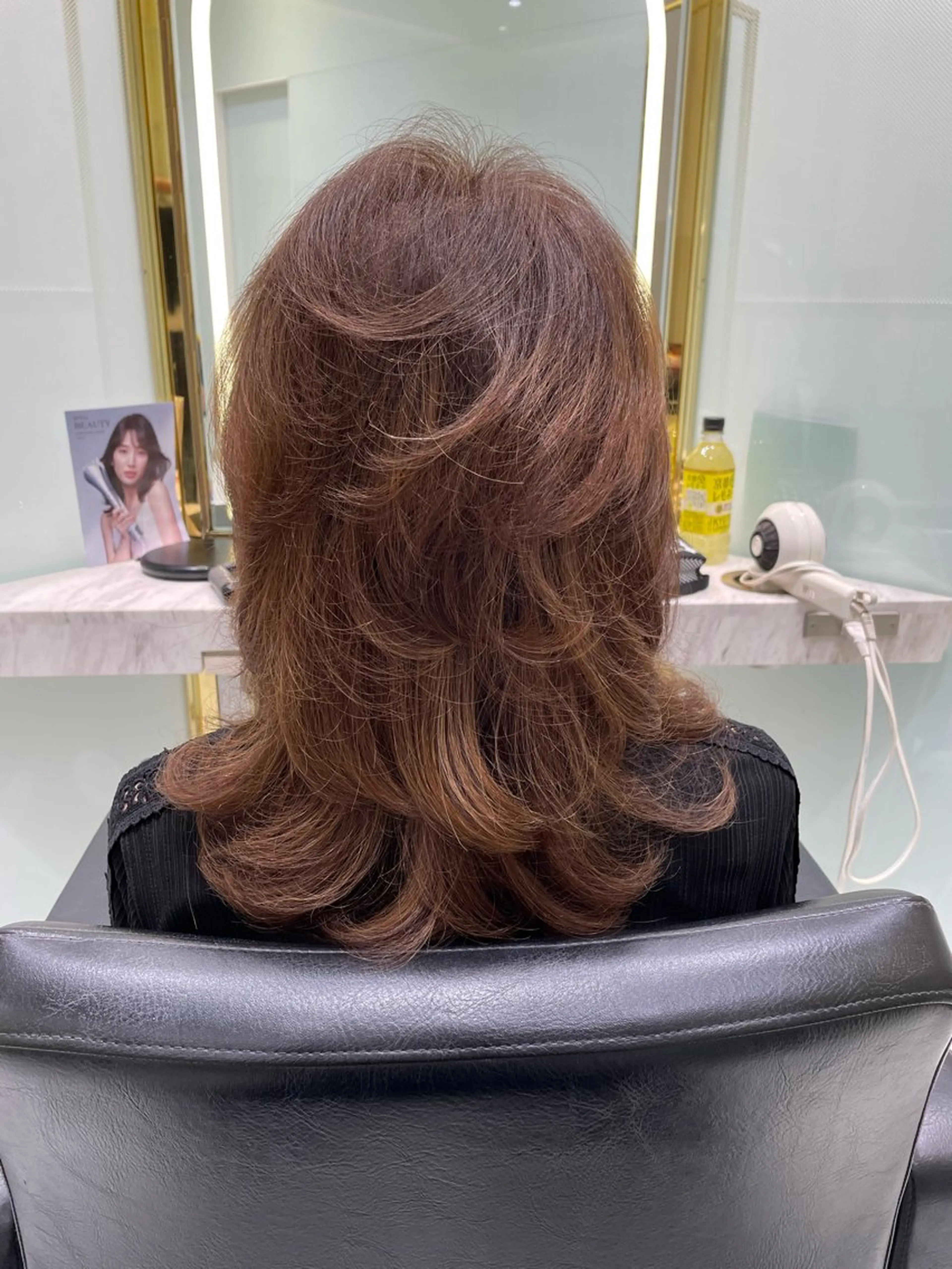 ロング ハイレイヤー レイヤーカット ロング カットモデル無料✨ 塚田のヘアスタイル