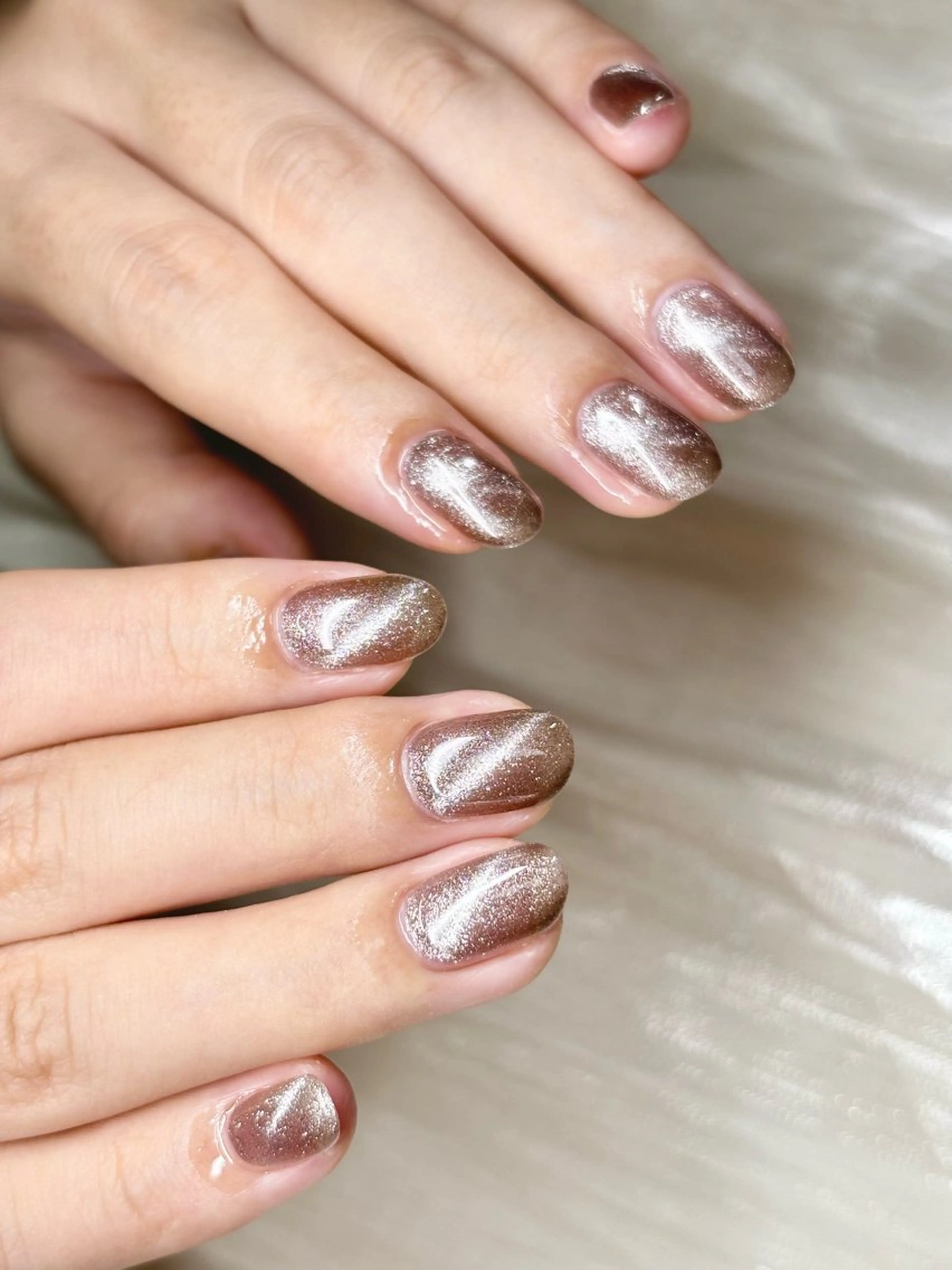 ネイル マグネットネイル ニュアンスネイル ETE LUNA NAILのネイルデザイン