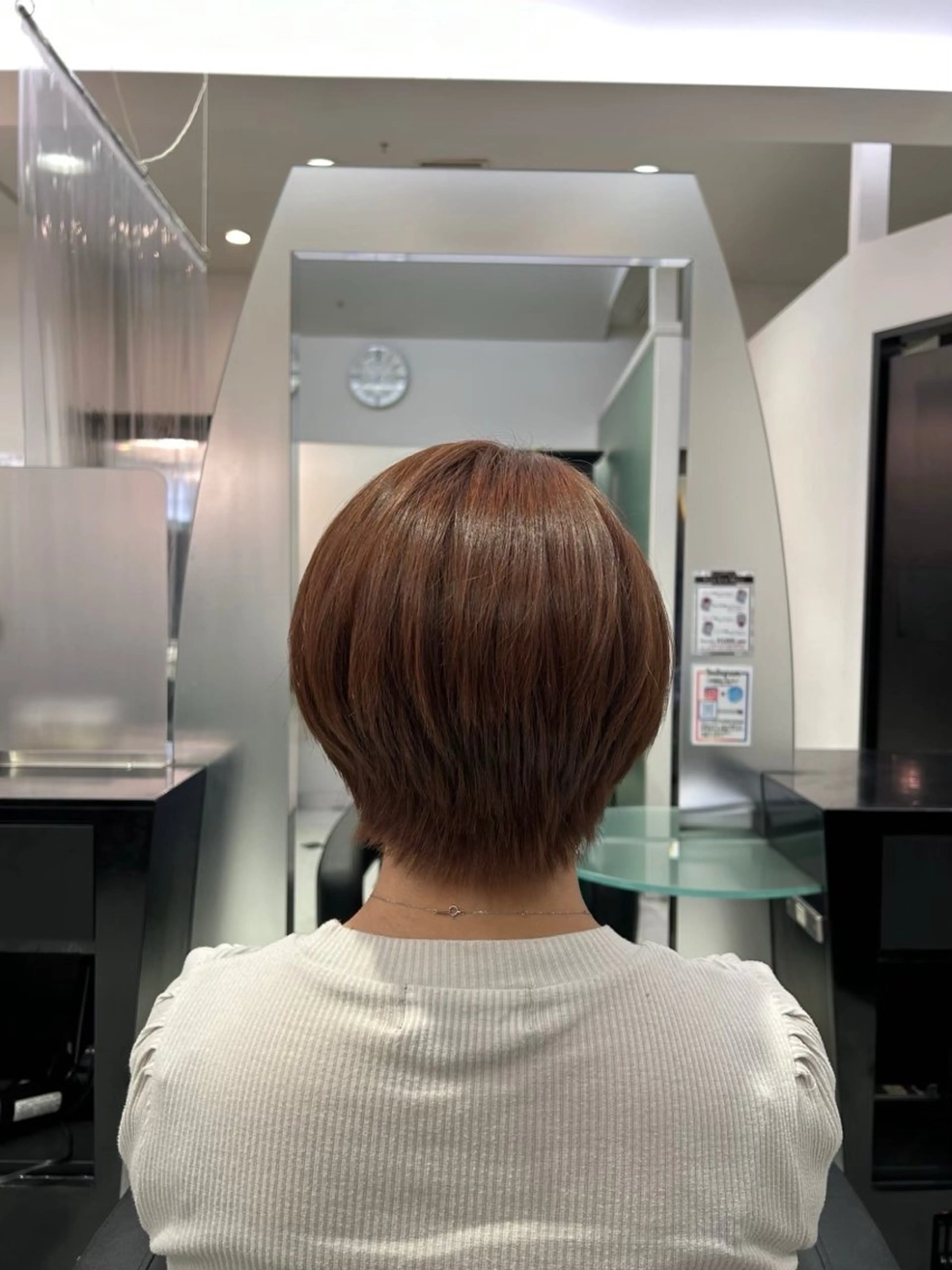 リタッチカラー+10分ヘッドマッサージの写真