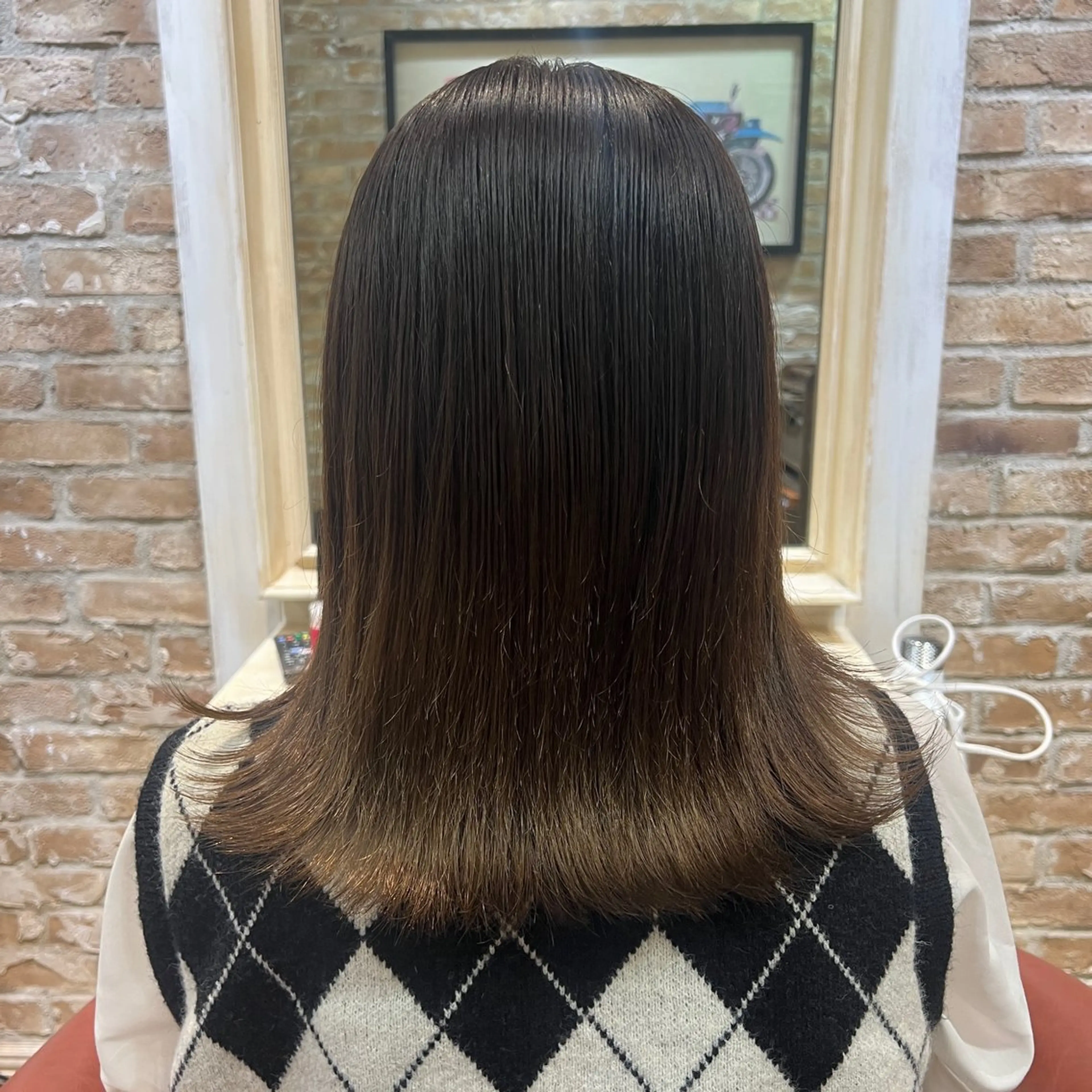 ミディアム 💜にしむら みく💜のヘアスタイル