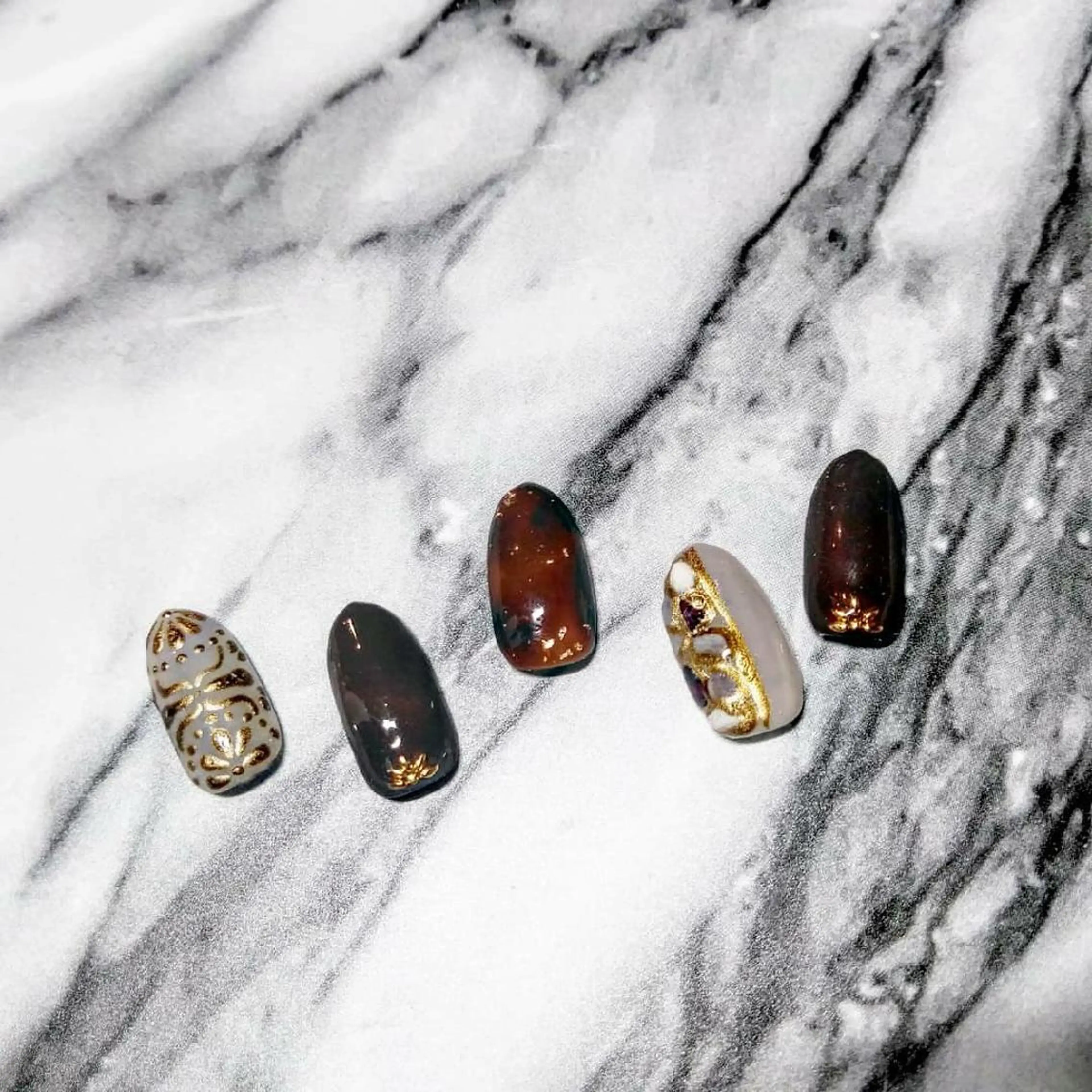 ネイル ハンドネイル ハンドケア lylynail YUUKAのネイルデザイン