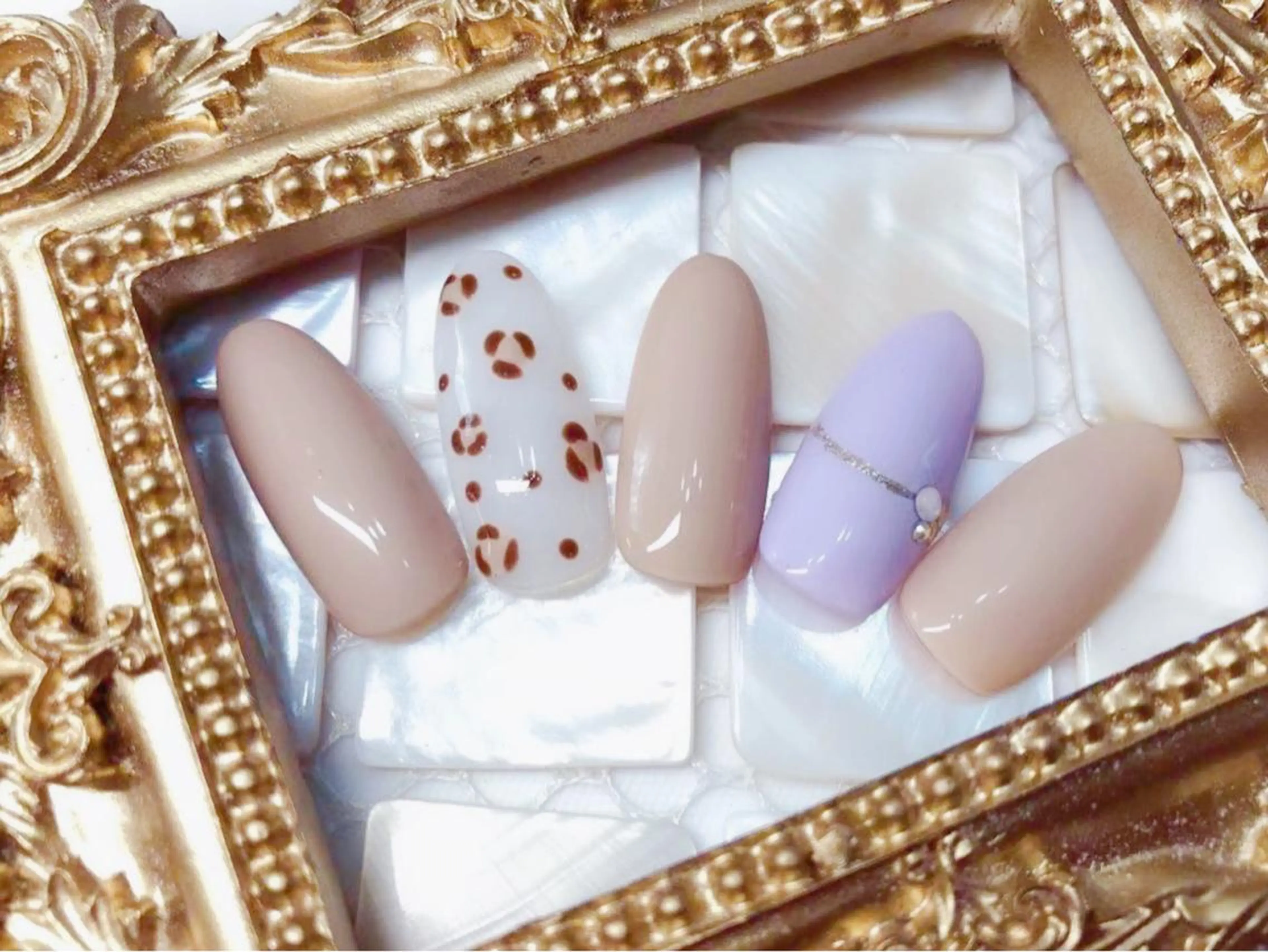 ネイル ハンドネイル マジック ミラーのネイルデザイン