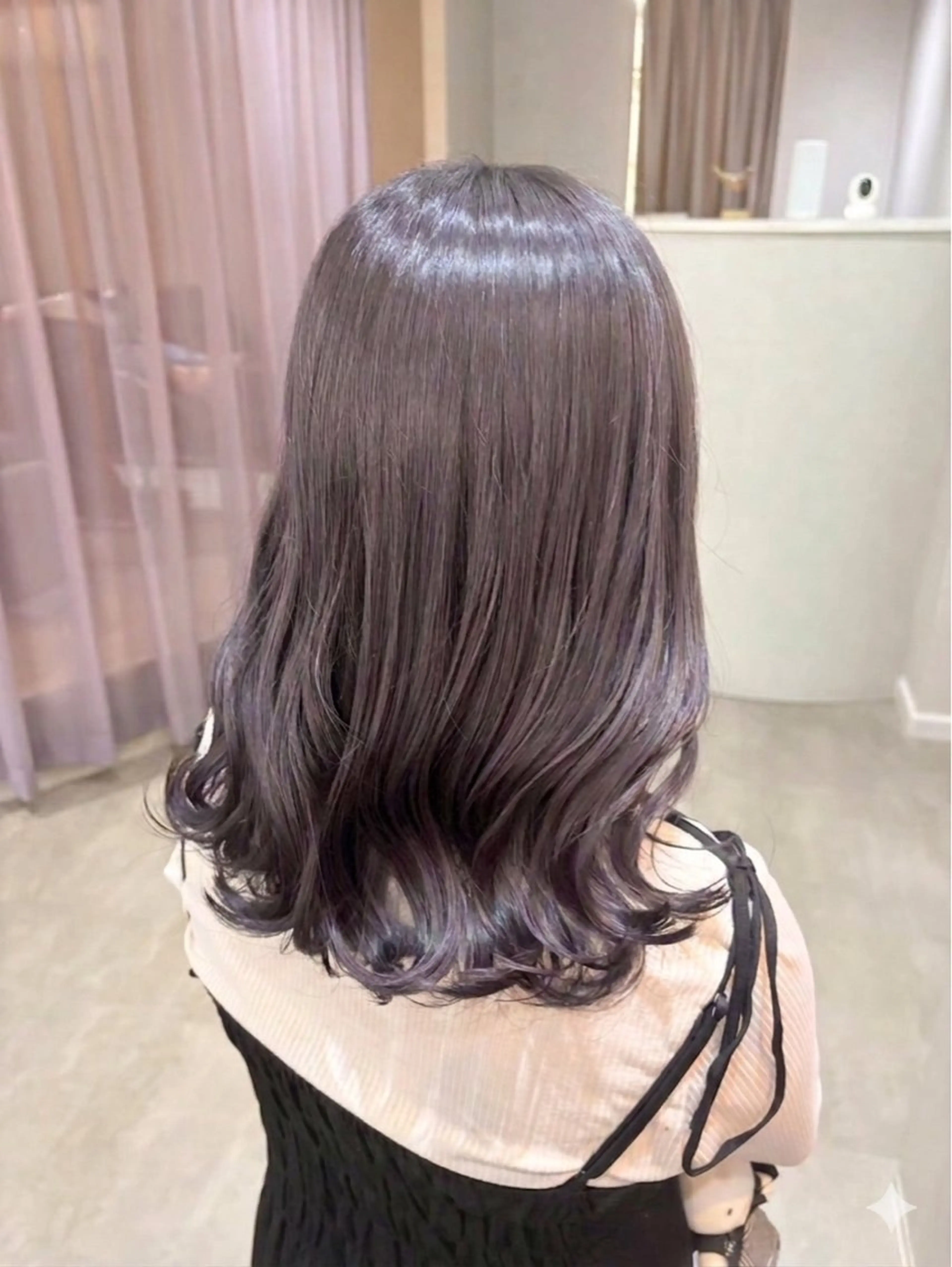 ミディアム ゆうな/レイヤー/ 顔周り/髪質改善のヘアスタイル