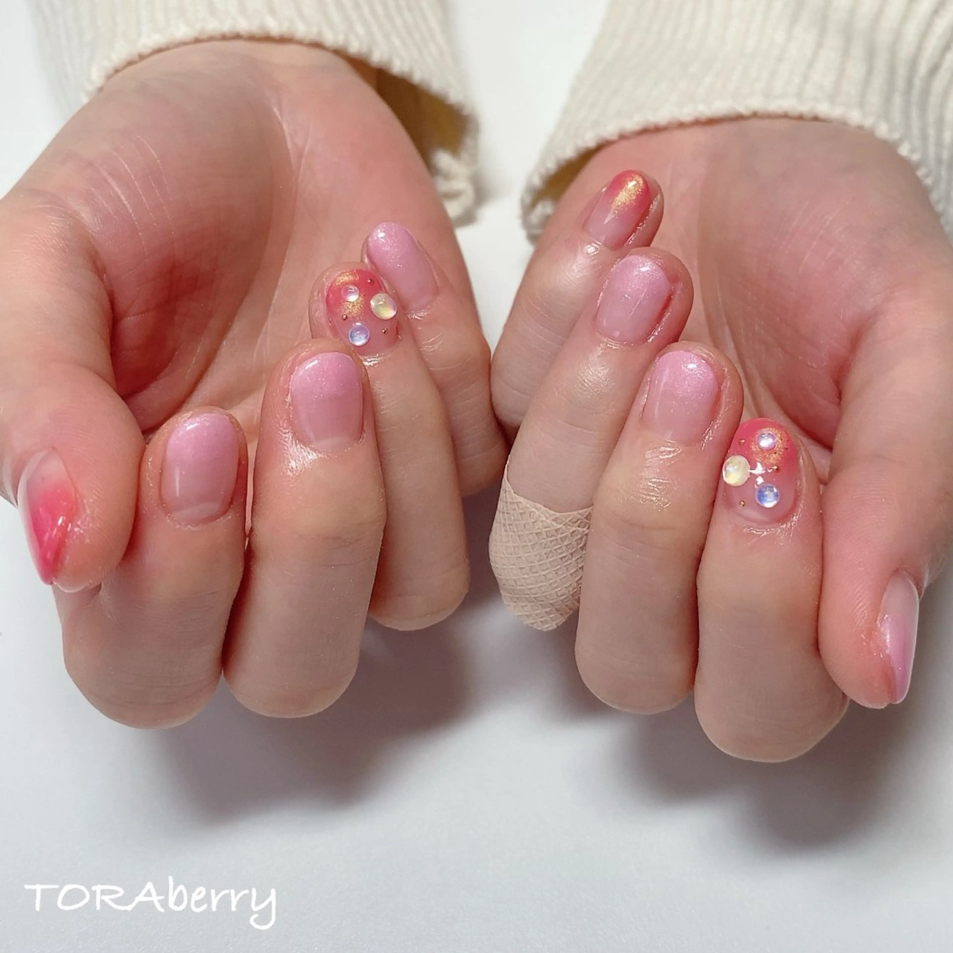 ネイル ハンドネイル ネイリスト なつみのネイルデザイン