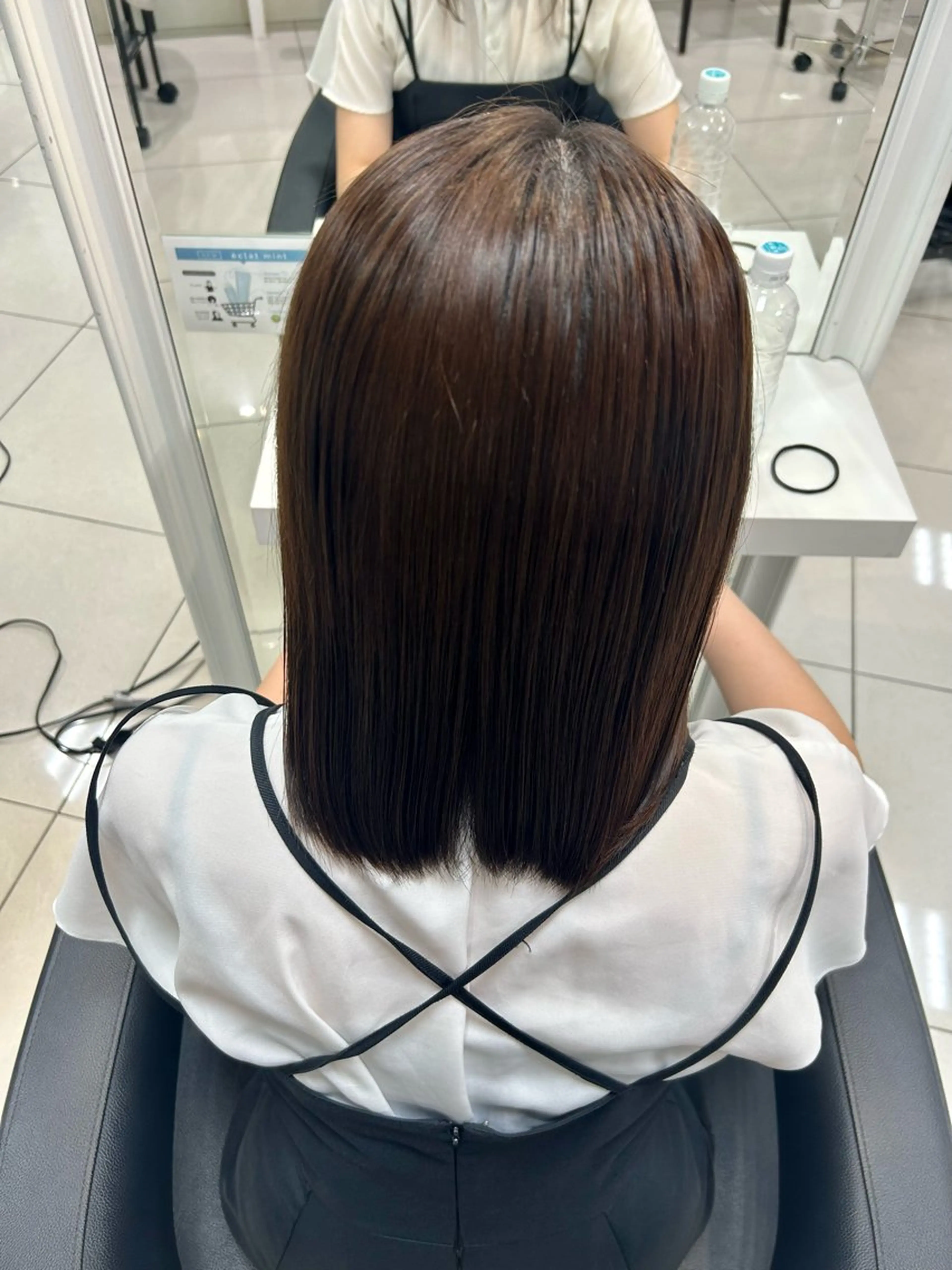 セミロング 縮毛矯正 【縮毛矯正/レディー スカット】美涼🎀のヘアスタイル