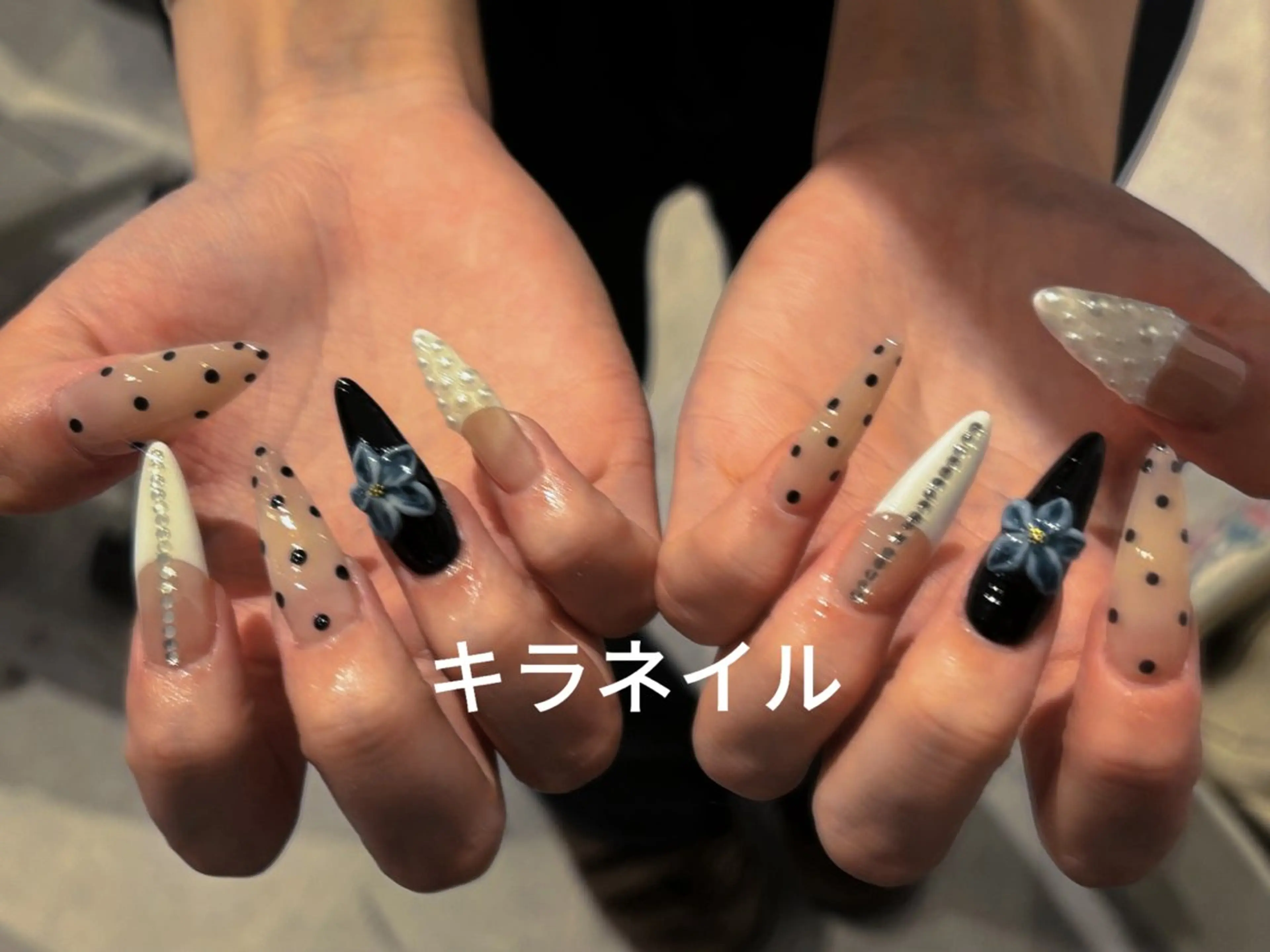 ネイル 💗ココ✨🪞 🎀co coのネイルデザイン