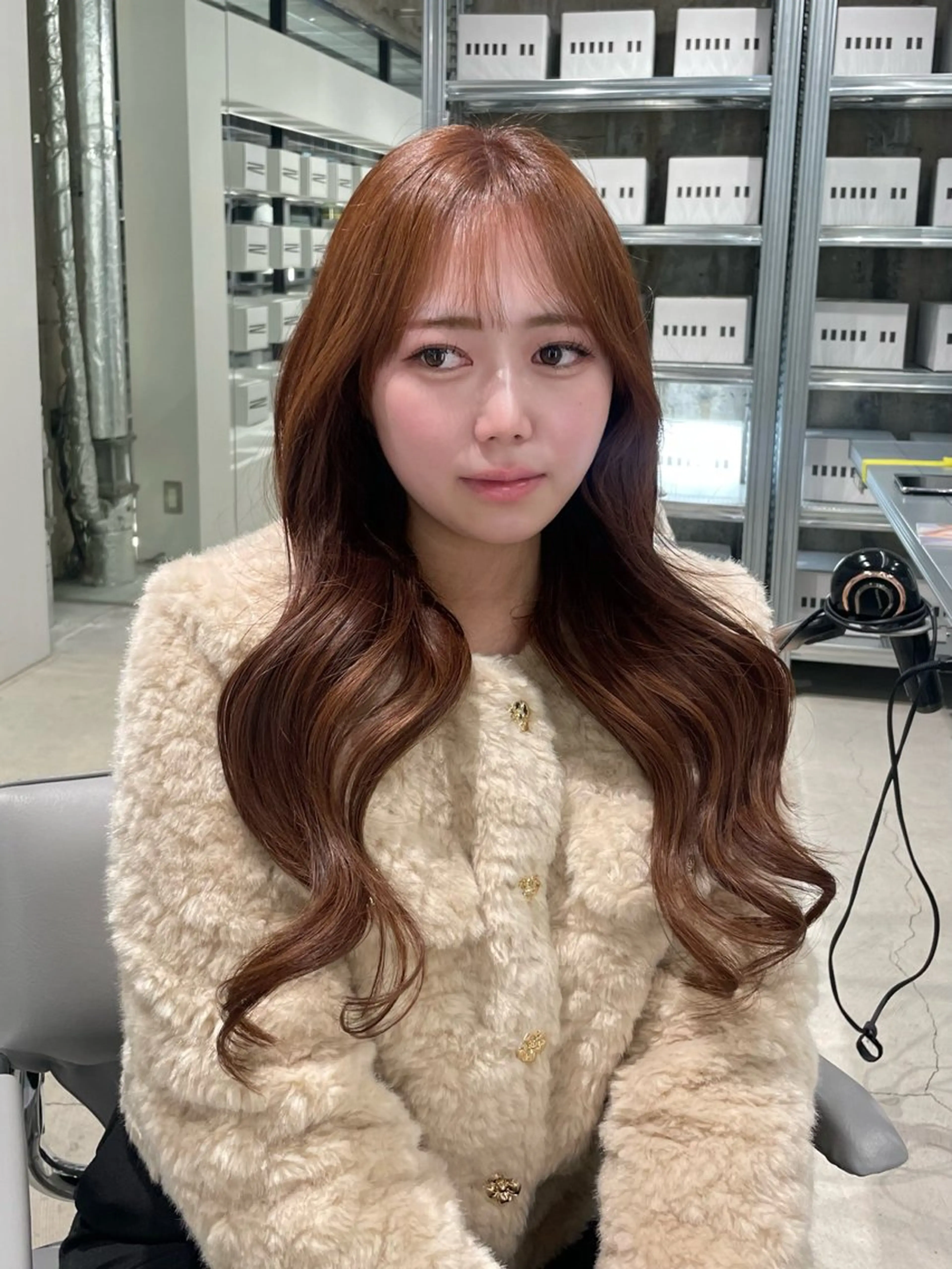 ロング カラー MINORI /レイヤーカットのヘアスタイル