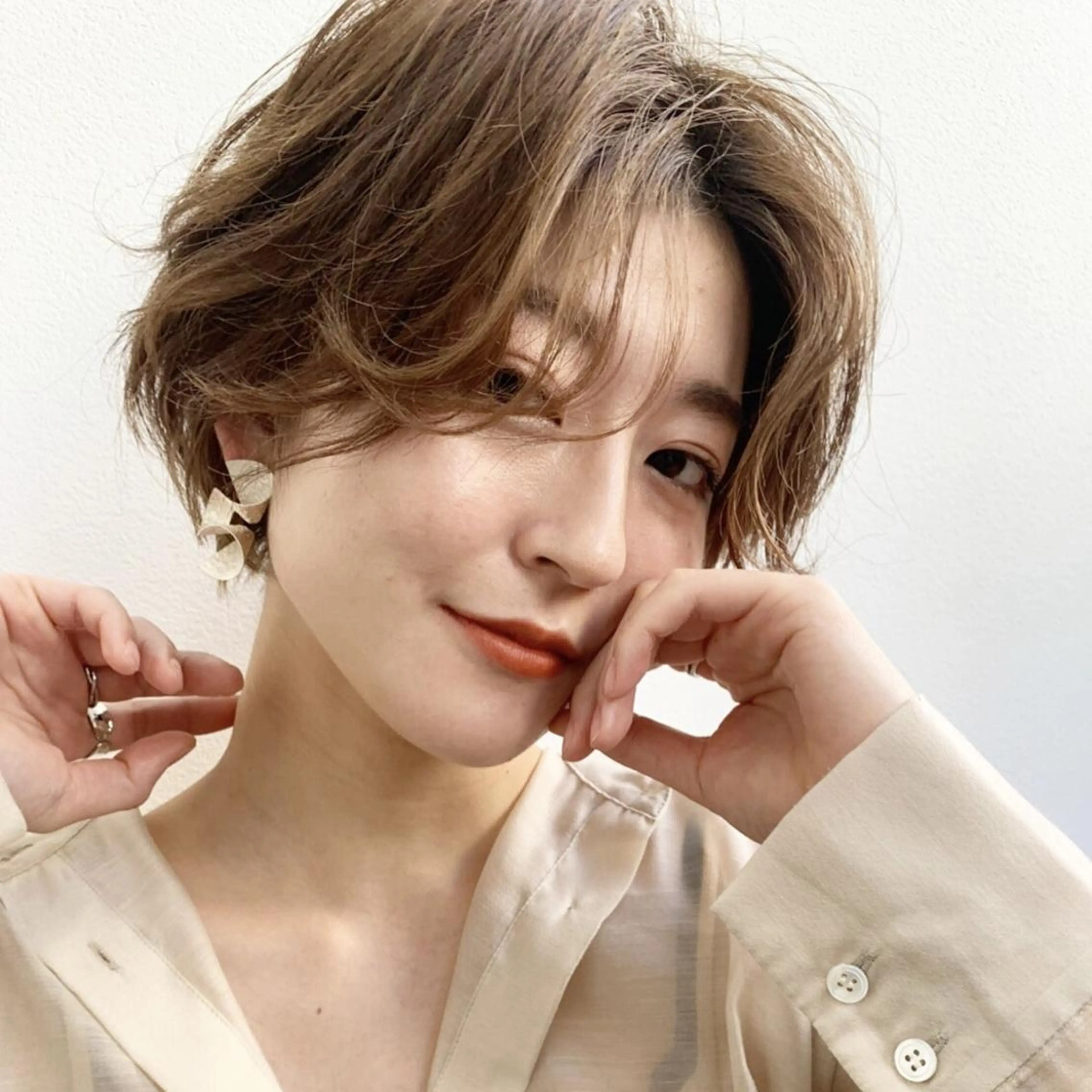 ミディアム ヘアアレンジ ミディアムパーマ ボブ ハイライト 髪質改善 縮毛矯正 オーダー  府中のヘアスタイル