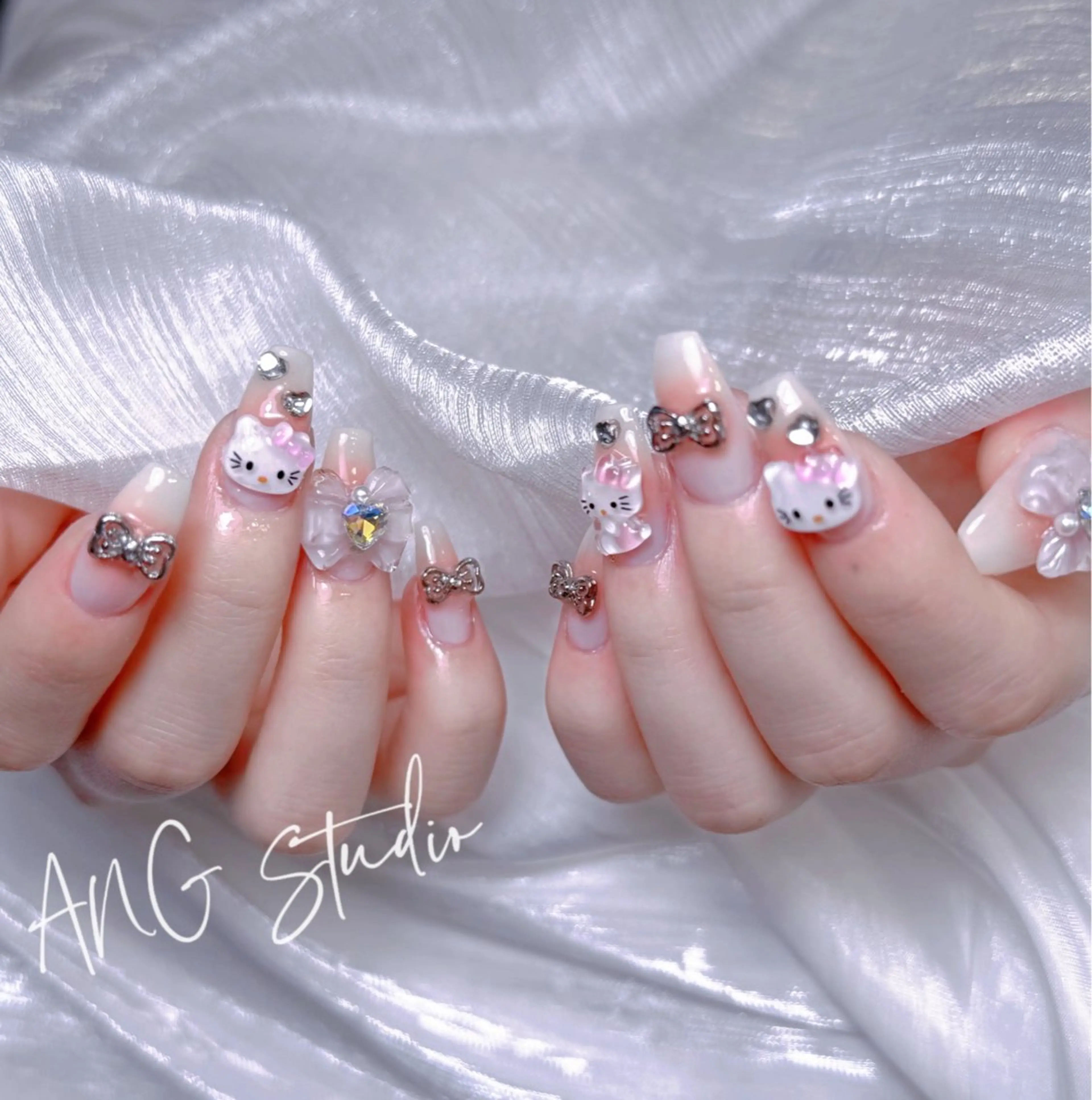 ネイル ハンドネイル ハンドケア ANG Studioのネイルデザイン