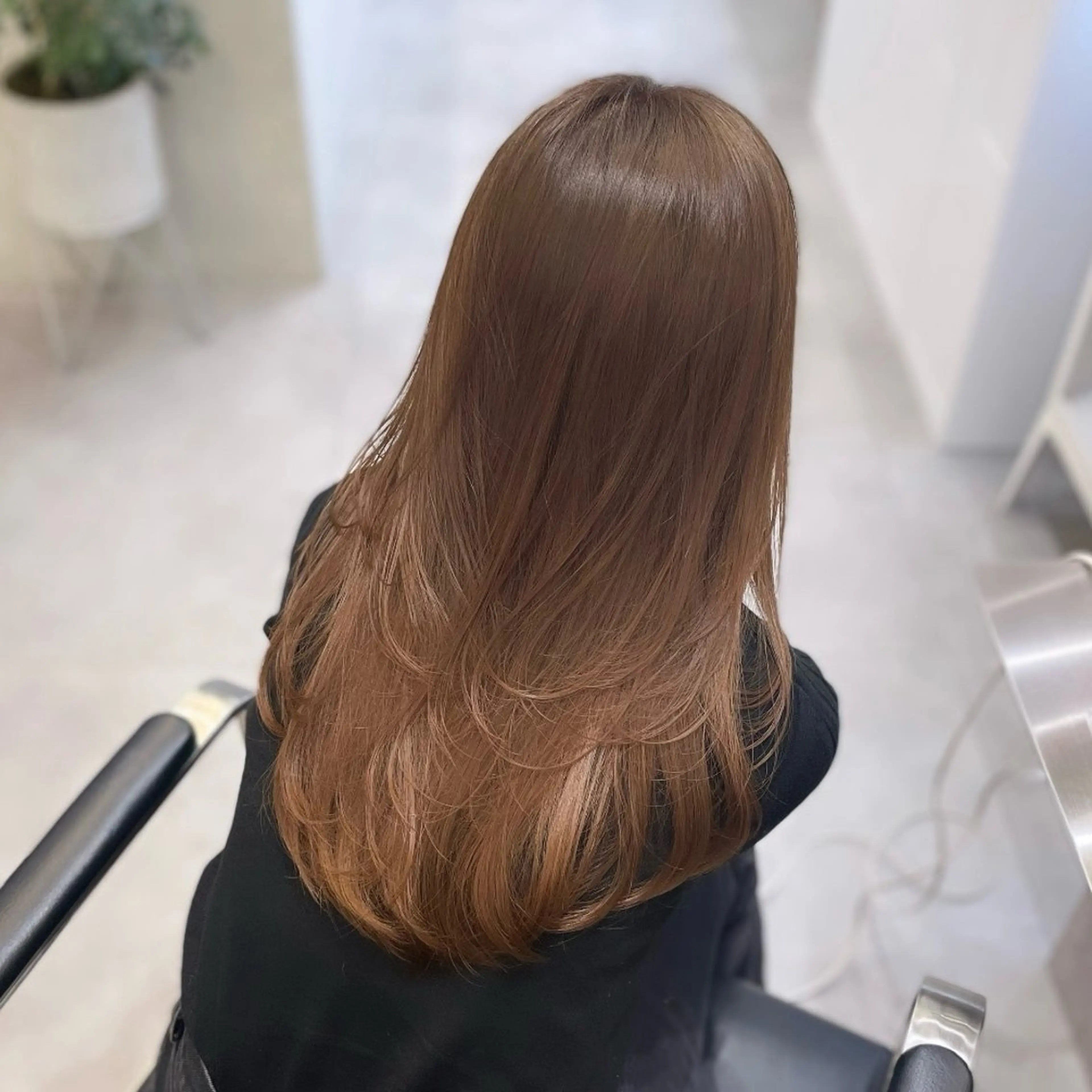 セミロング カラー 透明感カラー グレージュ レイヤーカット カット ヘアカラー Rui/透明感カラー 暖色/レイヤーカットのヘアスタイル