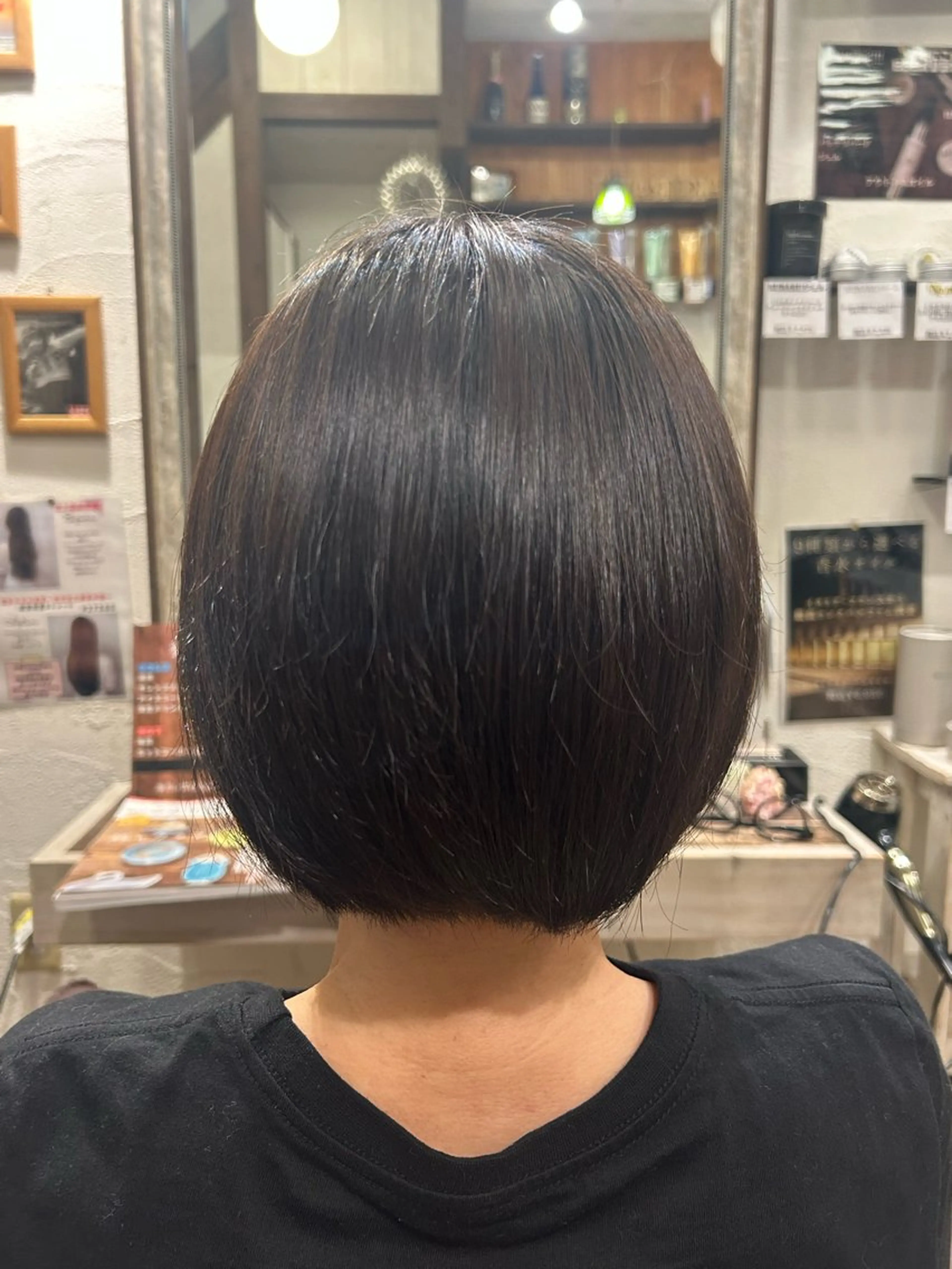 ミディアム 酸性ストレート 縮毛矯正 半澤 亜実🪐/縮毛矯正のヘアスタイル
