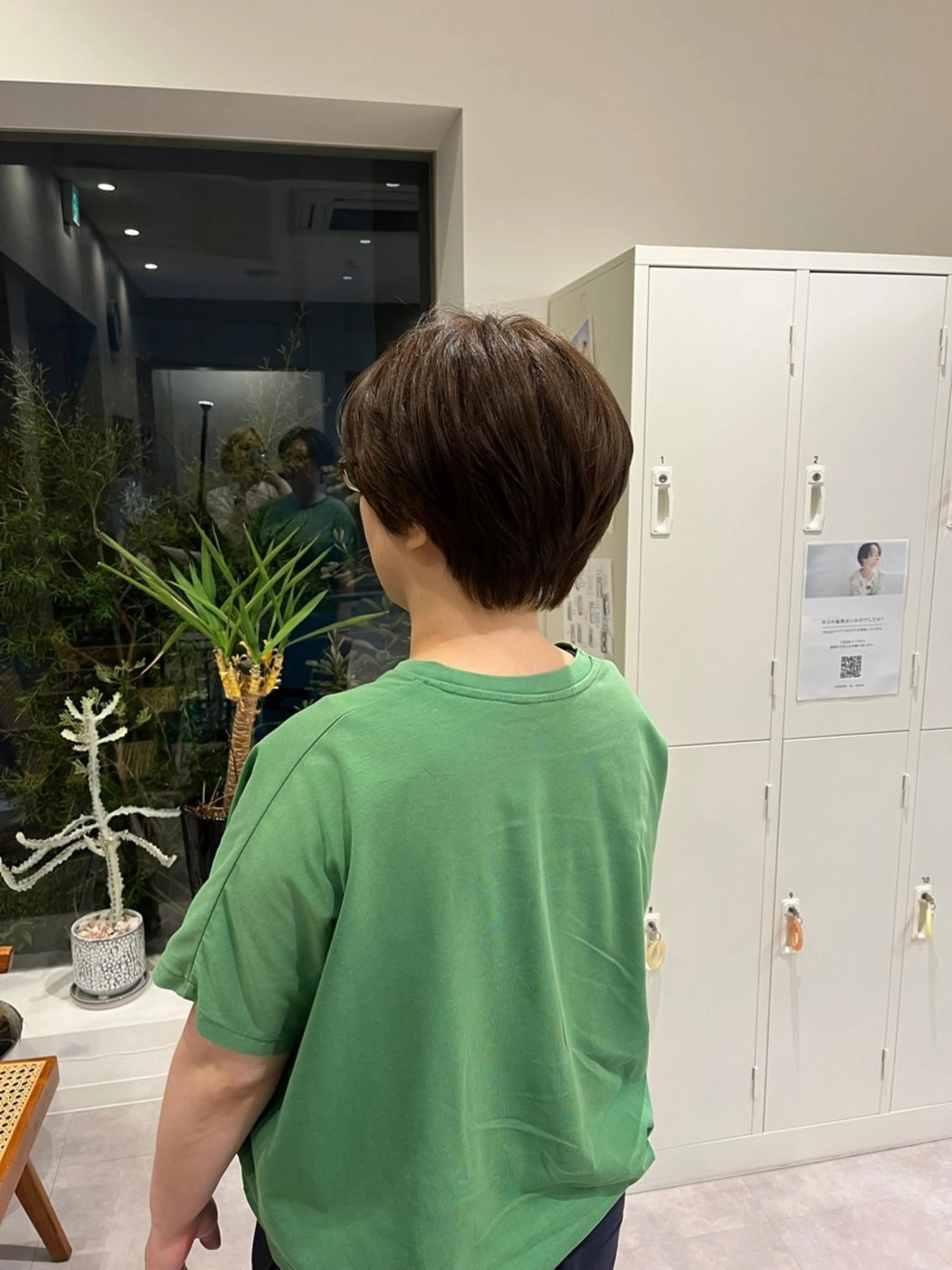 ショート エルロン 川上のヘアスタイル