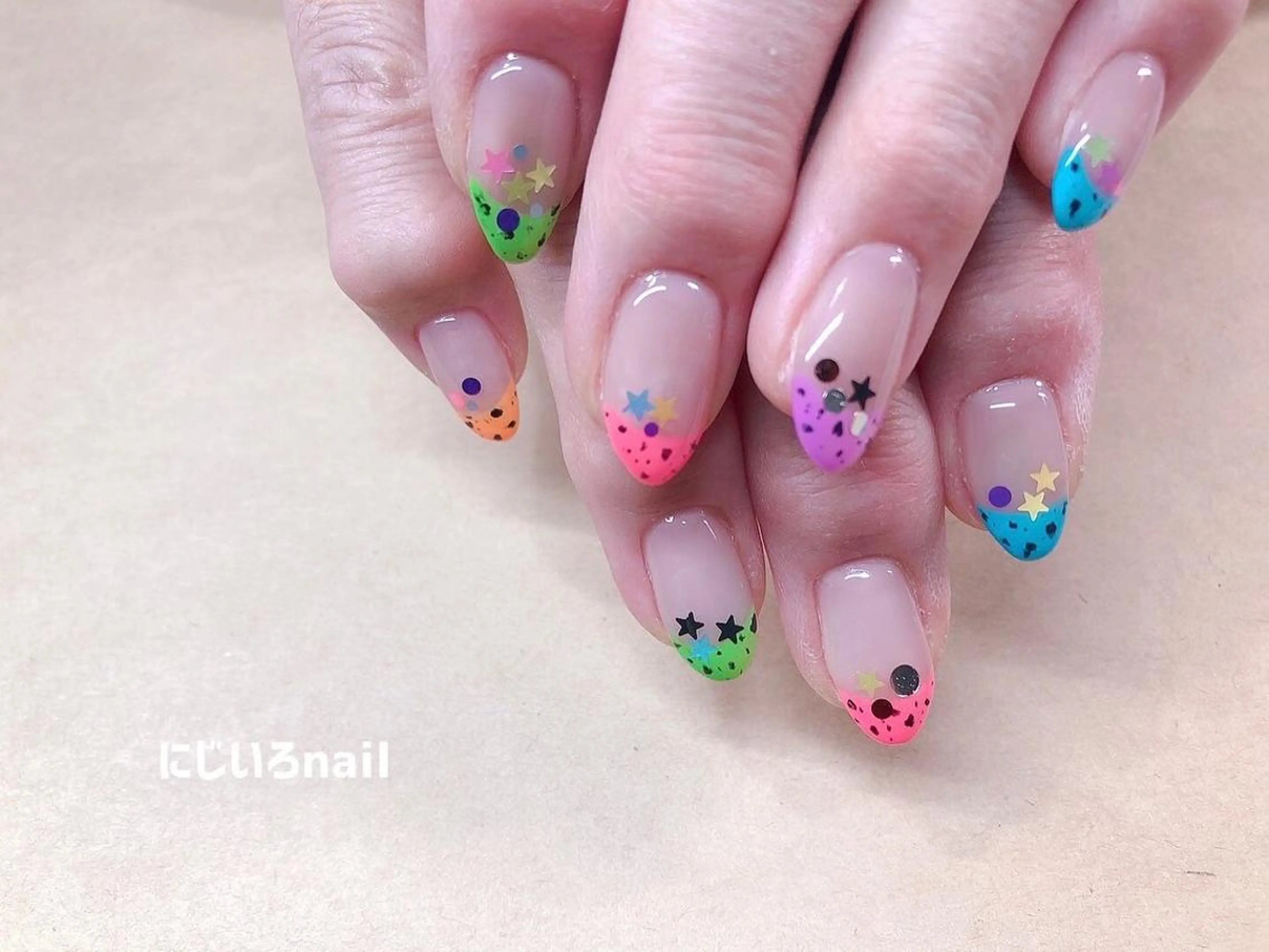 ネイル にじいろ nailのネイルデザイン