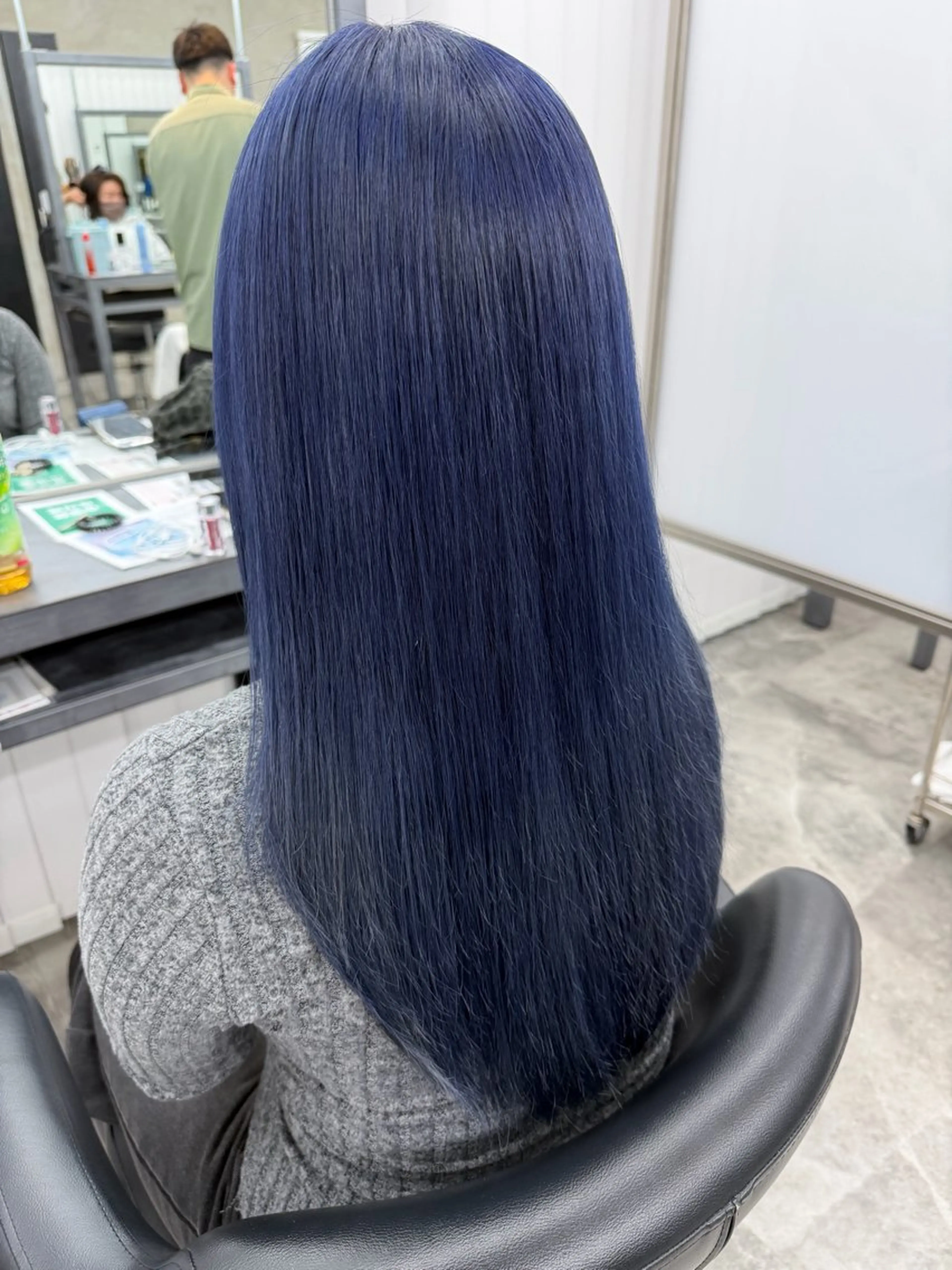 【✨️ブリーチカラー✨️鮮やかな寒色カラー🦋の写真