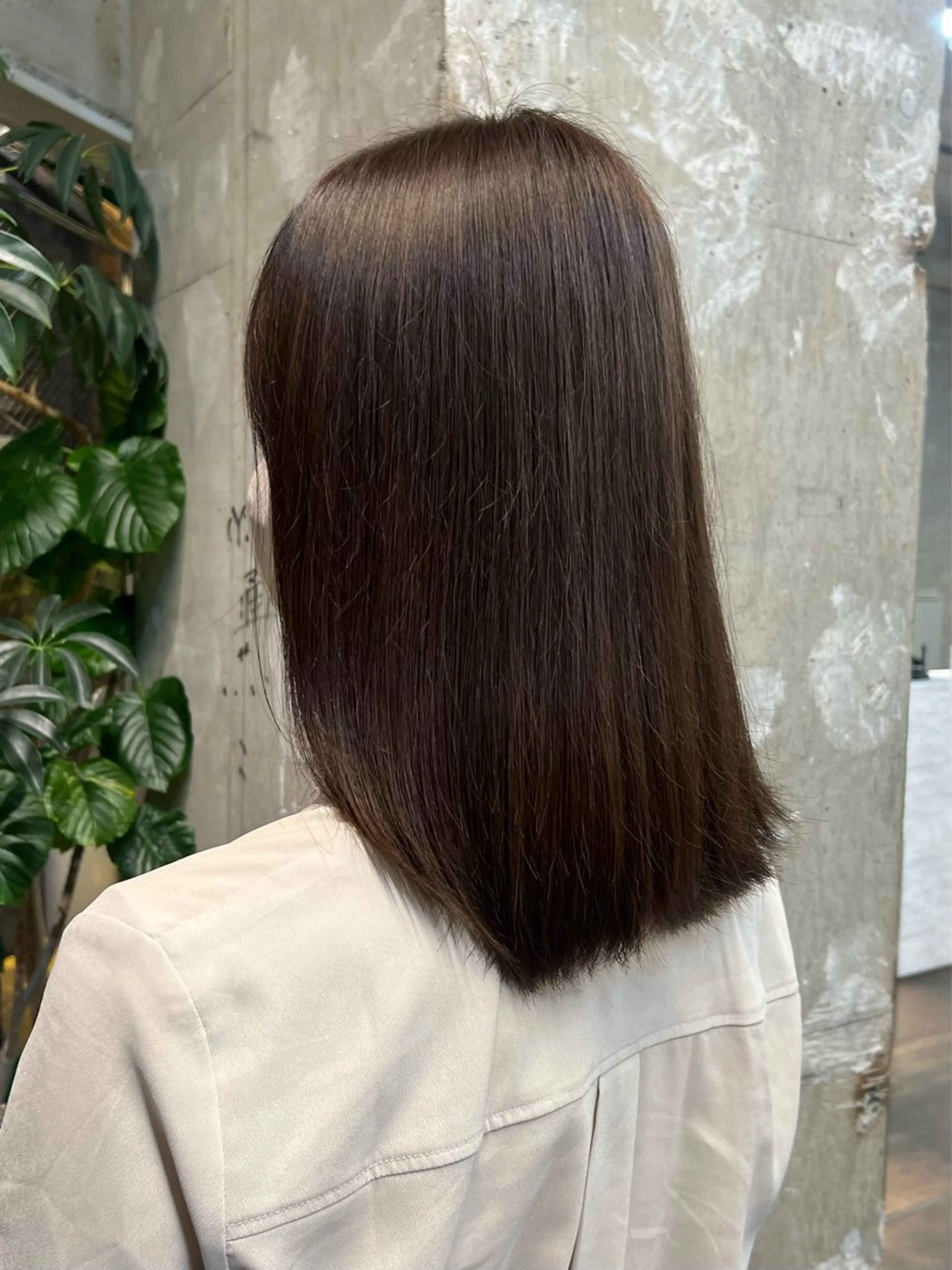 カラー イルミナカラー 坂本 かやのヘアスタイル
