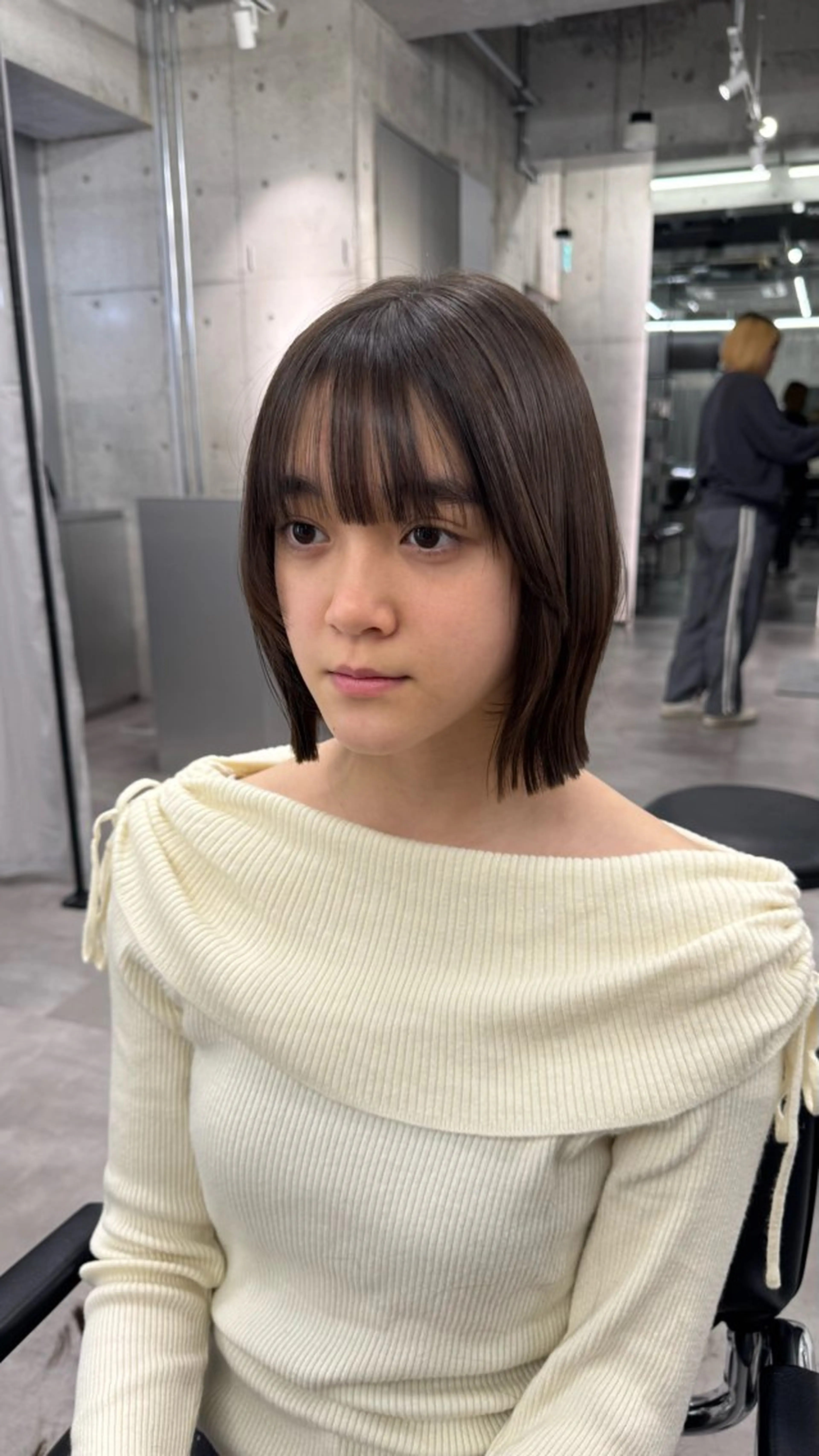 ショート レイヤーカット shio ハイトーン 💗【福岡天神】のヘアスタイル