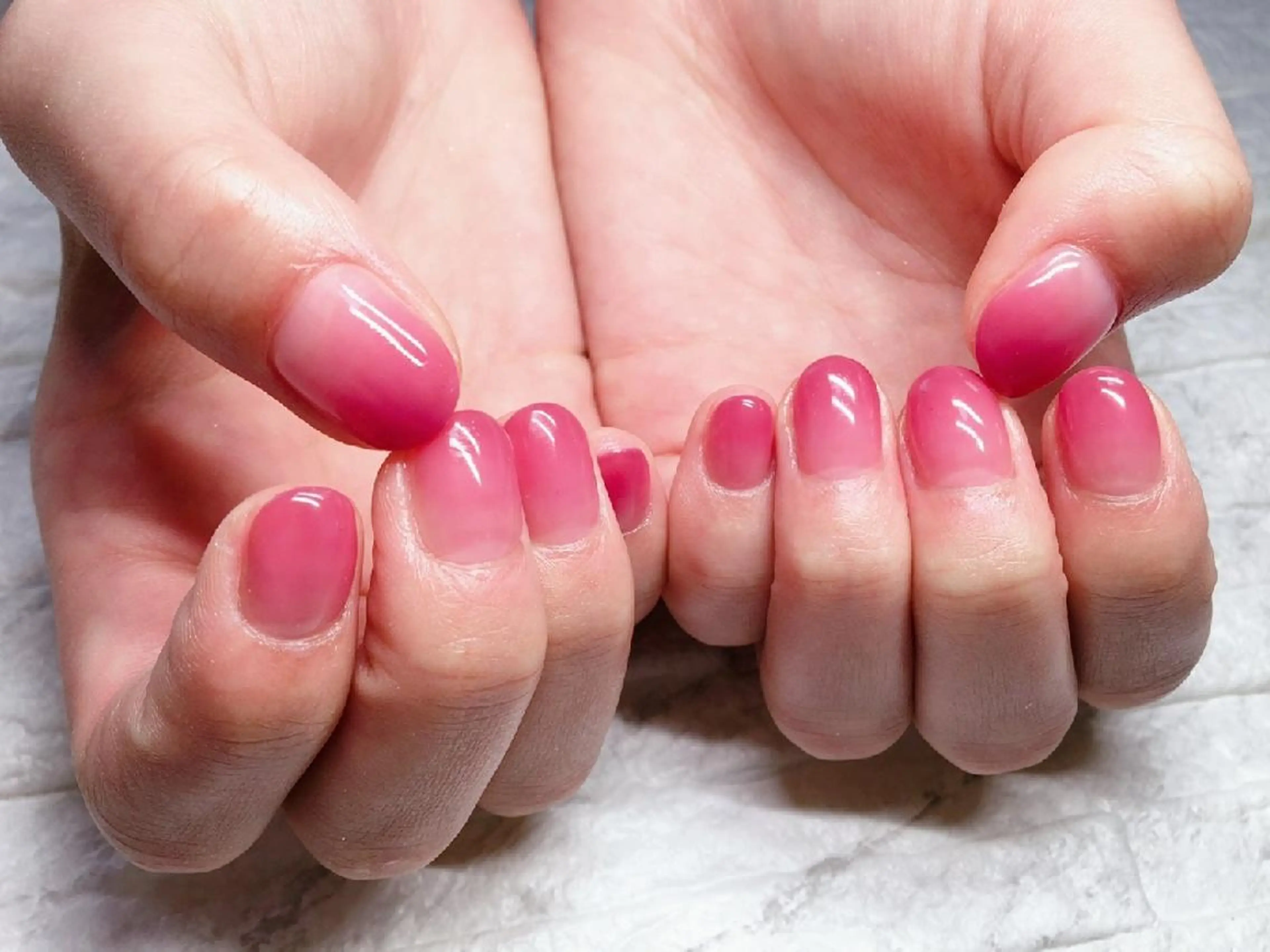 ネイル ハンドネイル ハンドケア 佐藤 結衣のネイルデザイン