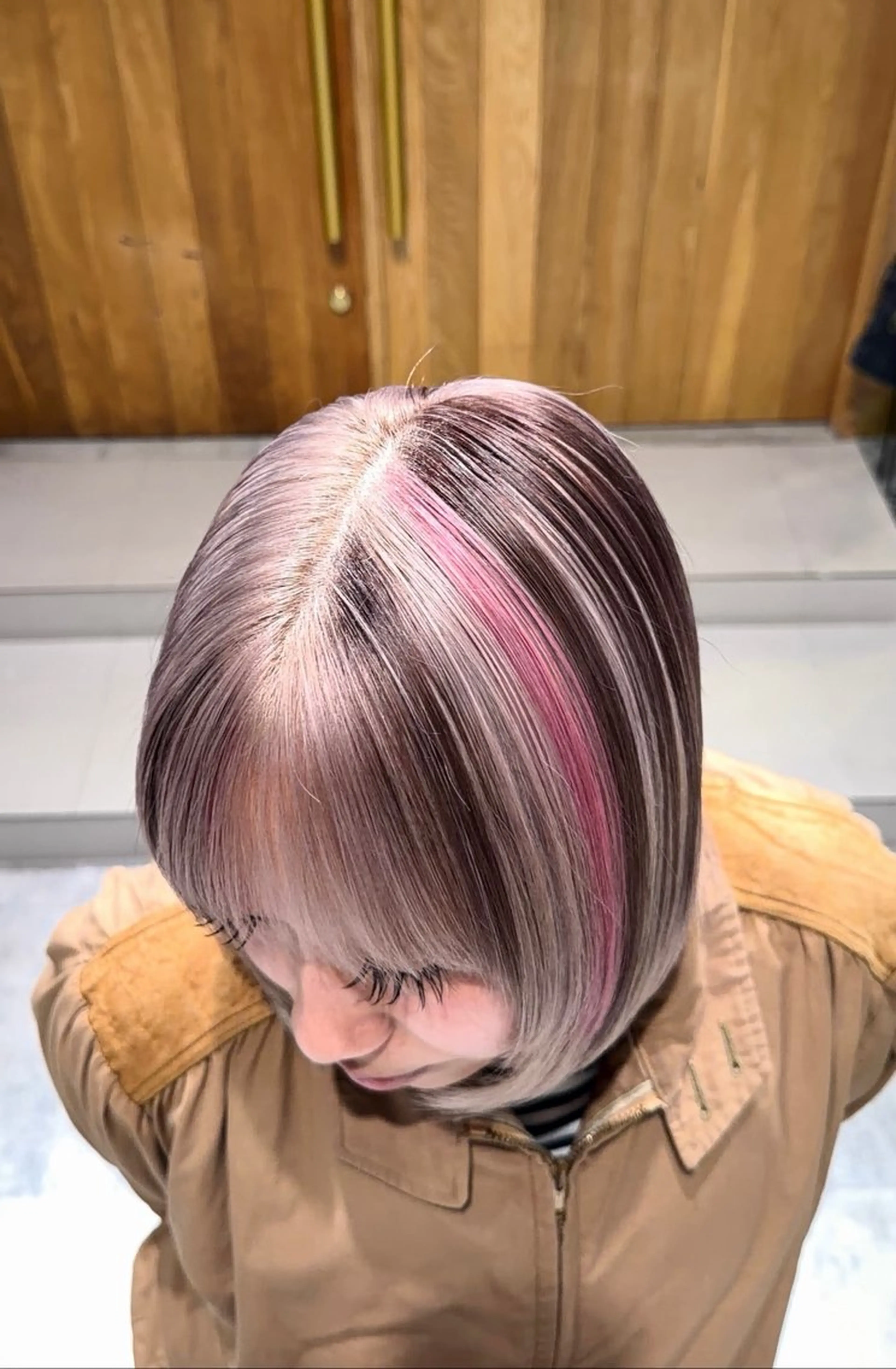 カラー ヘアカラー ブリーチ専門店MONIQA 栄店所属・ブリーチ特化 🌟たまき🌟のヘアスタイル