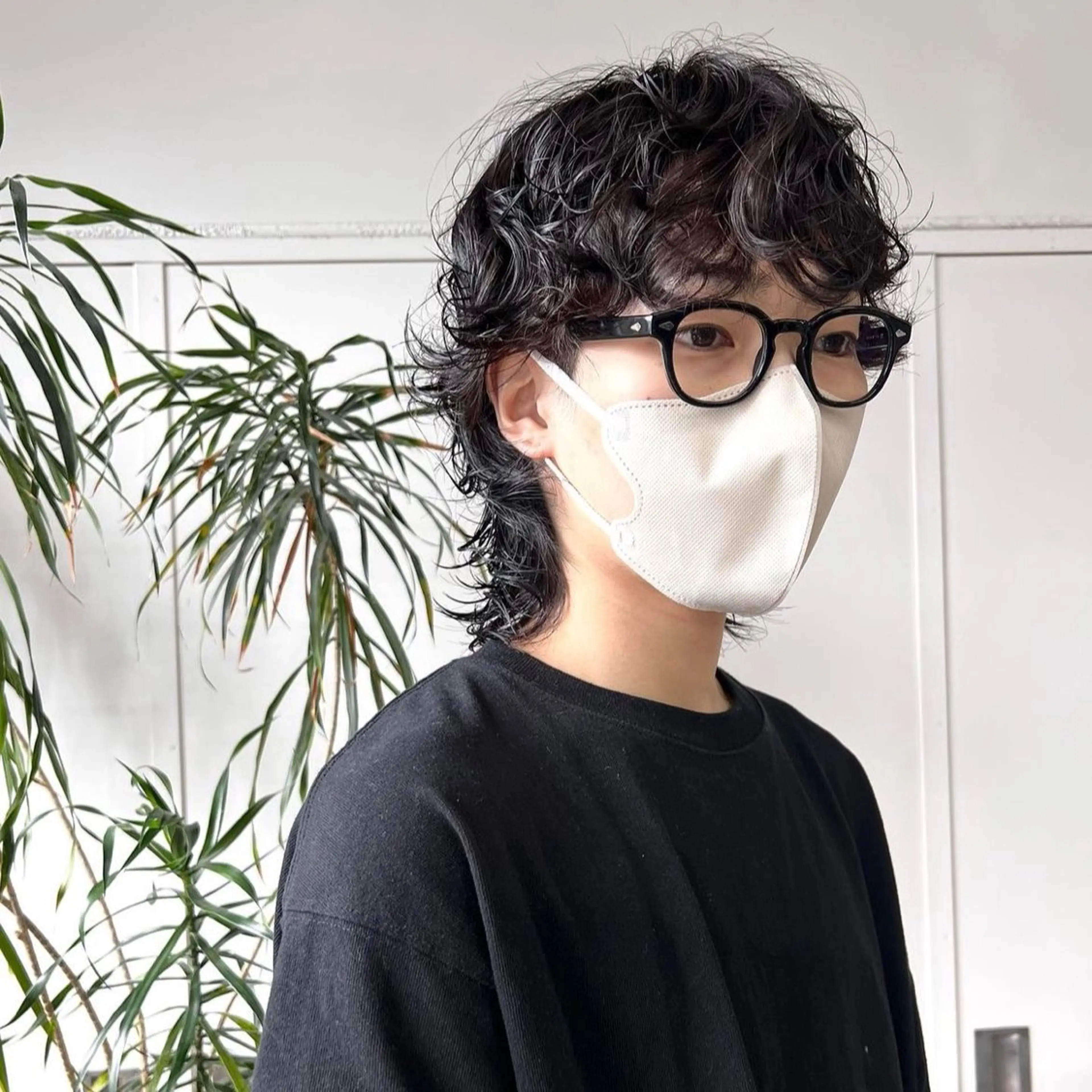 ショート メンズ メンズパーマ メンズウルフカット ウルフカット カット ヘアカラー パーマ 韓国ヘア /男女☘️ 細江 美紅のヘアスタイル