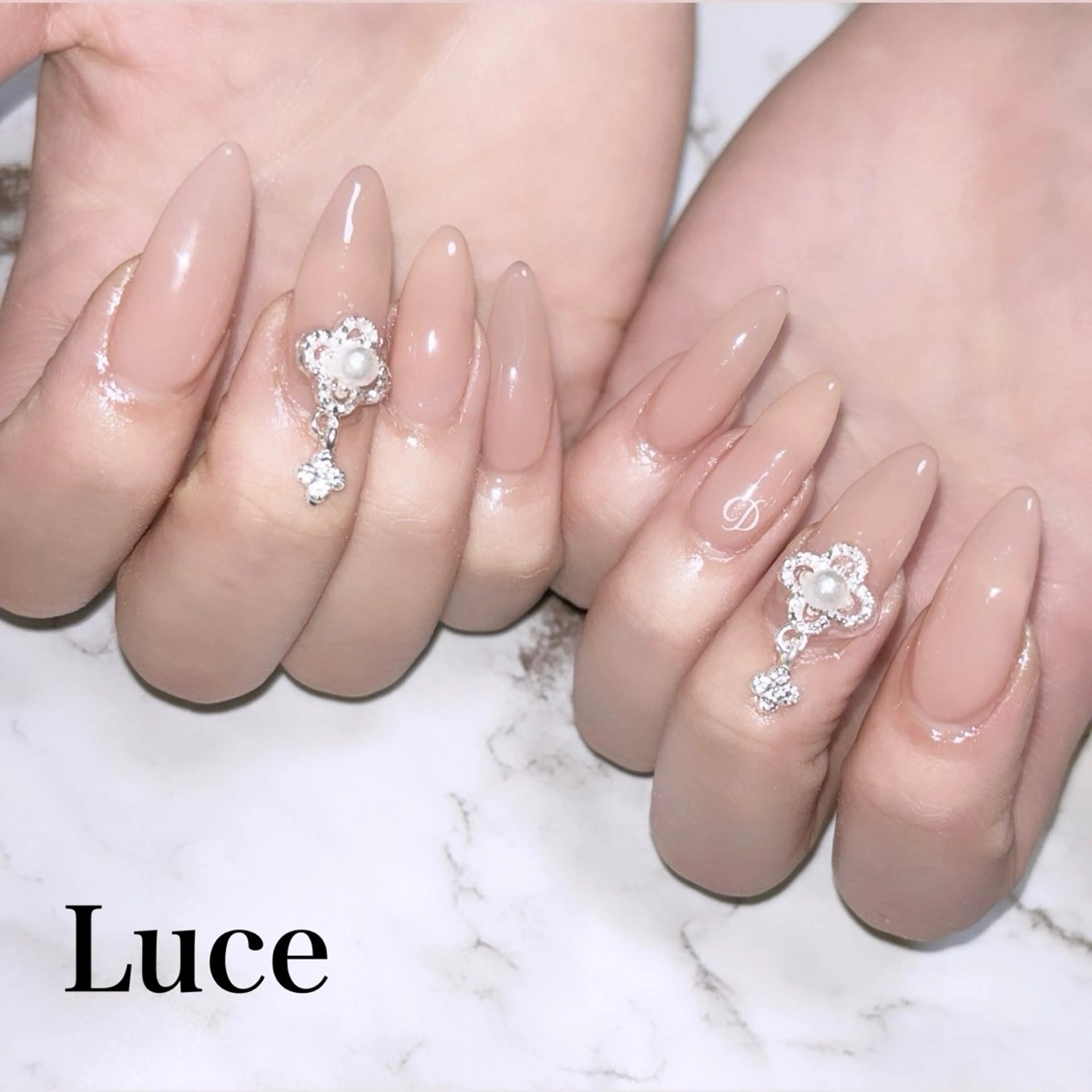 ネイル ハンドネイル ハンドケア 竹内 ことよのネイルデザイン