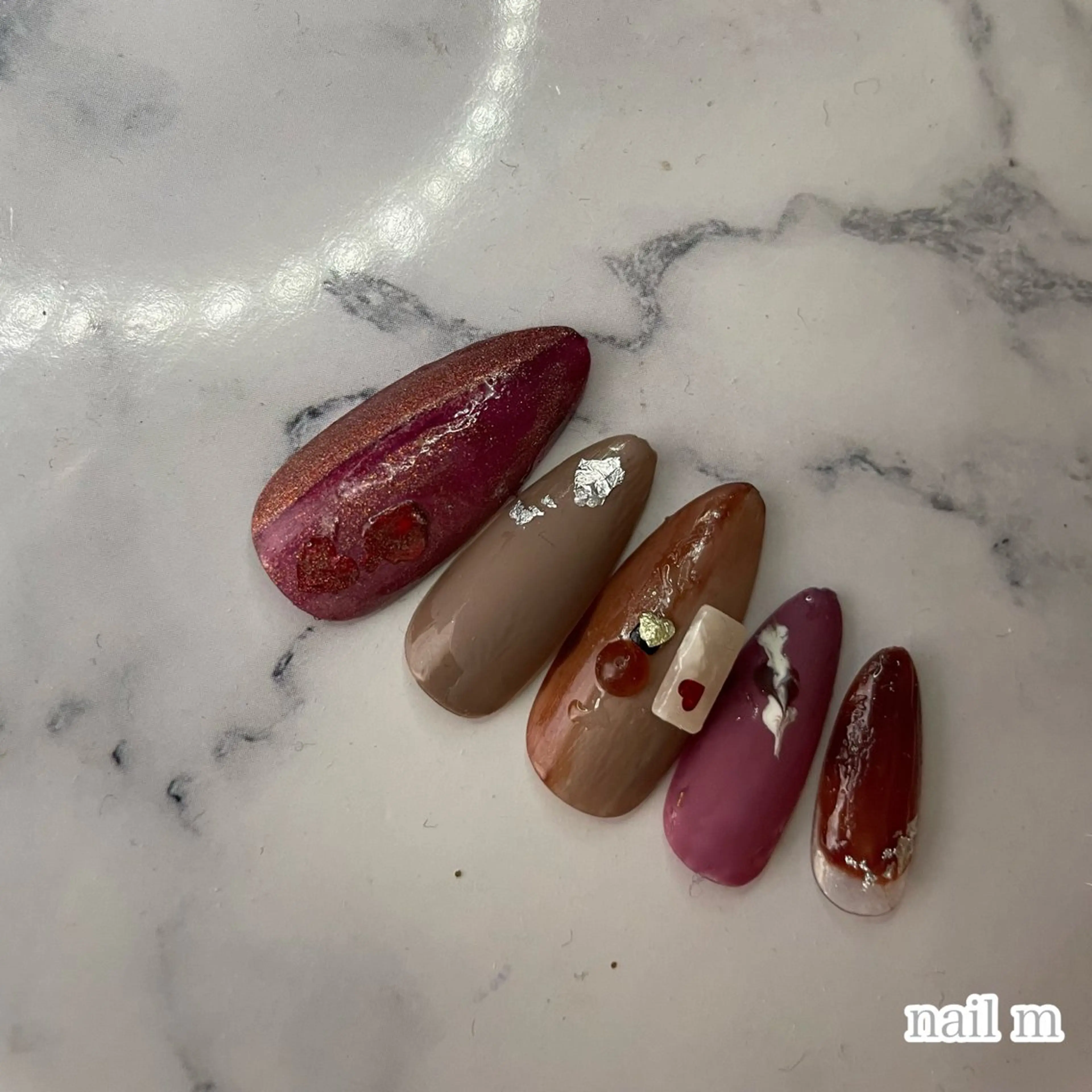 ネイル グラデーション マットネイル バレンタイン NAIL★M 真紀のネイルデザイン