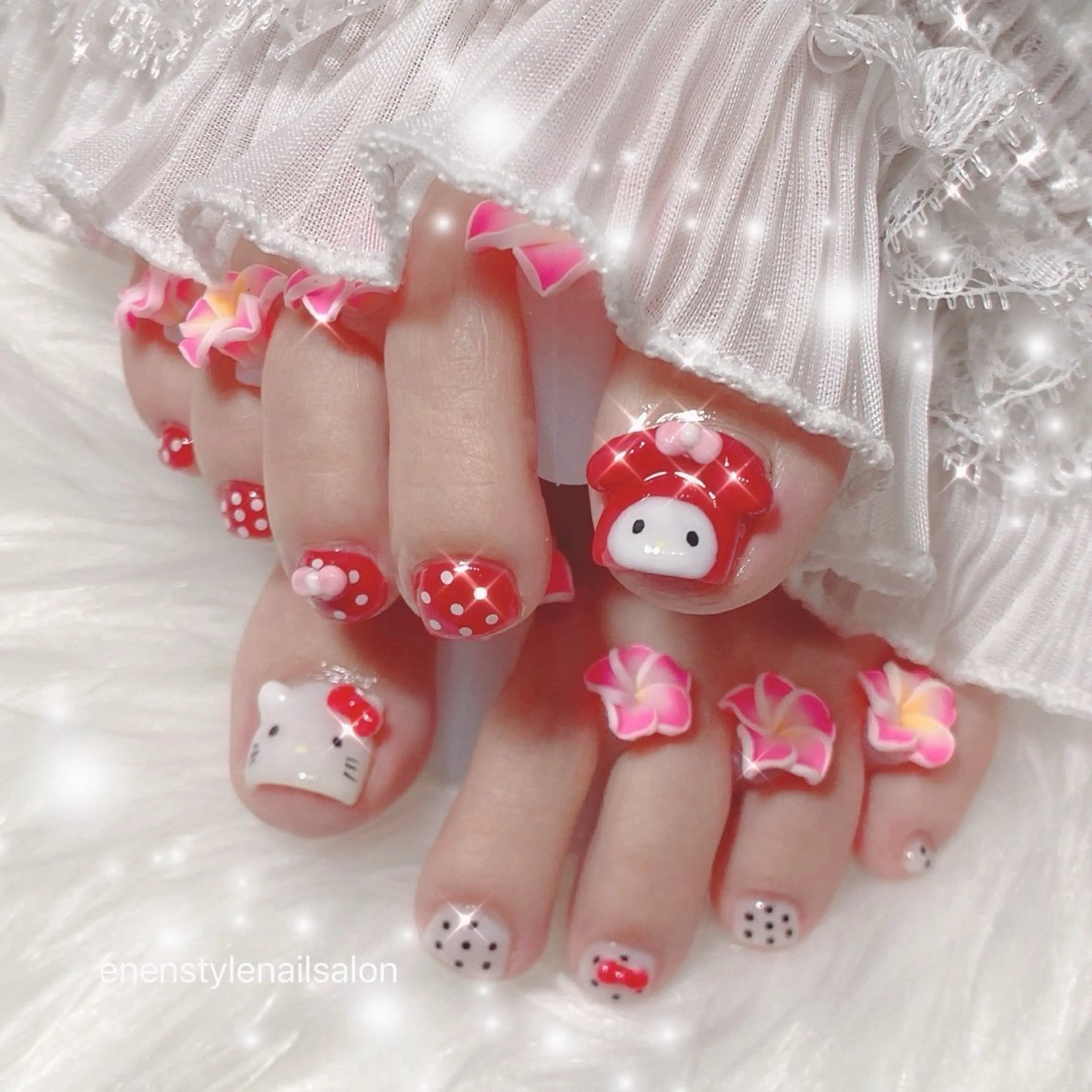ネイル ハンドネイル フットネイル 🐾enen style 🐾のネイルデザイン
