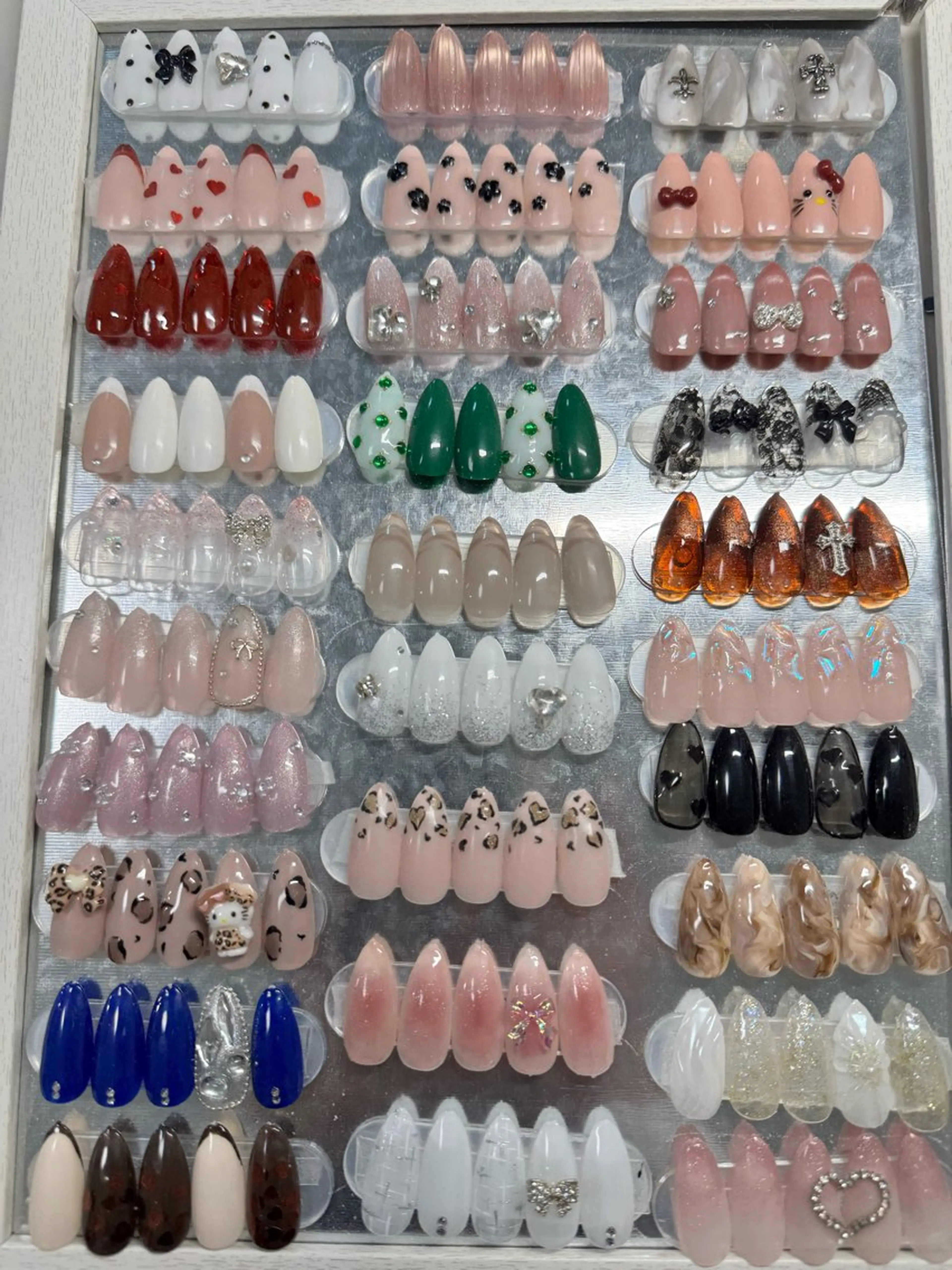 ネイル ハンドネイル emer所属・emer Sayuriのネイルデザイン