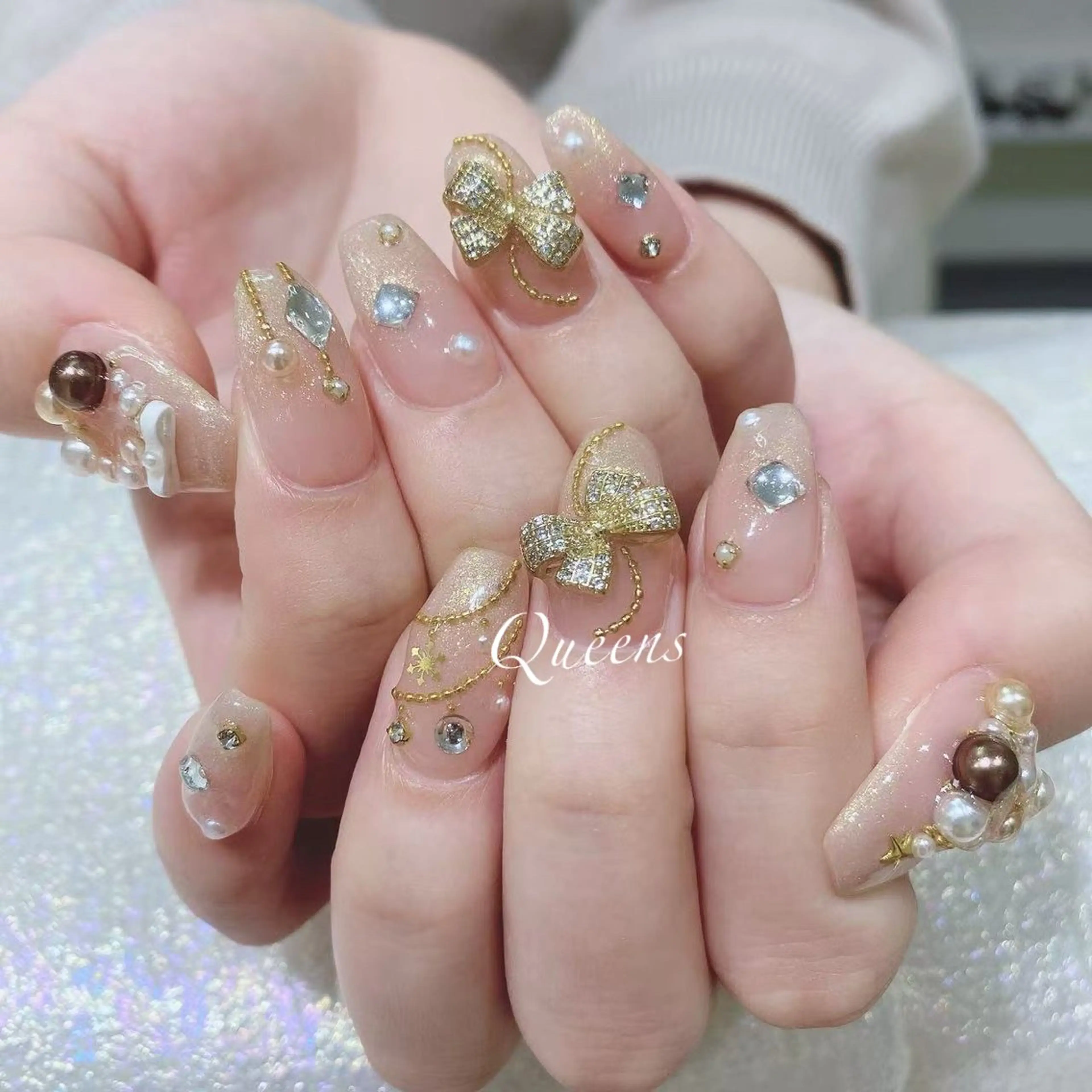 ネイル ハンドネイル Queens マオのネイルデザイン