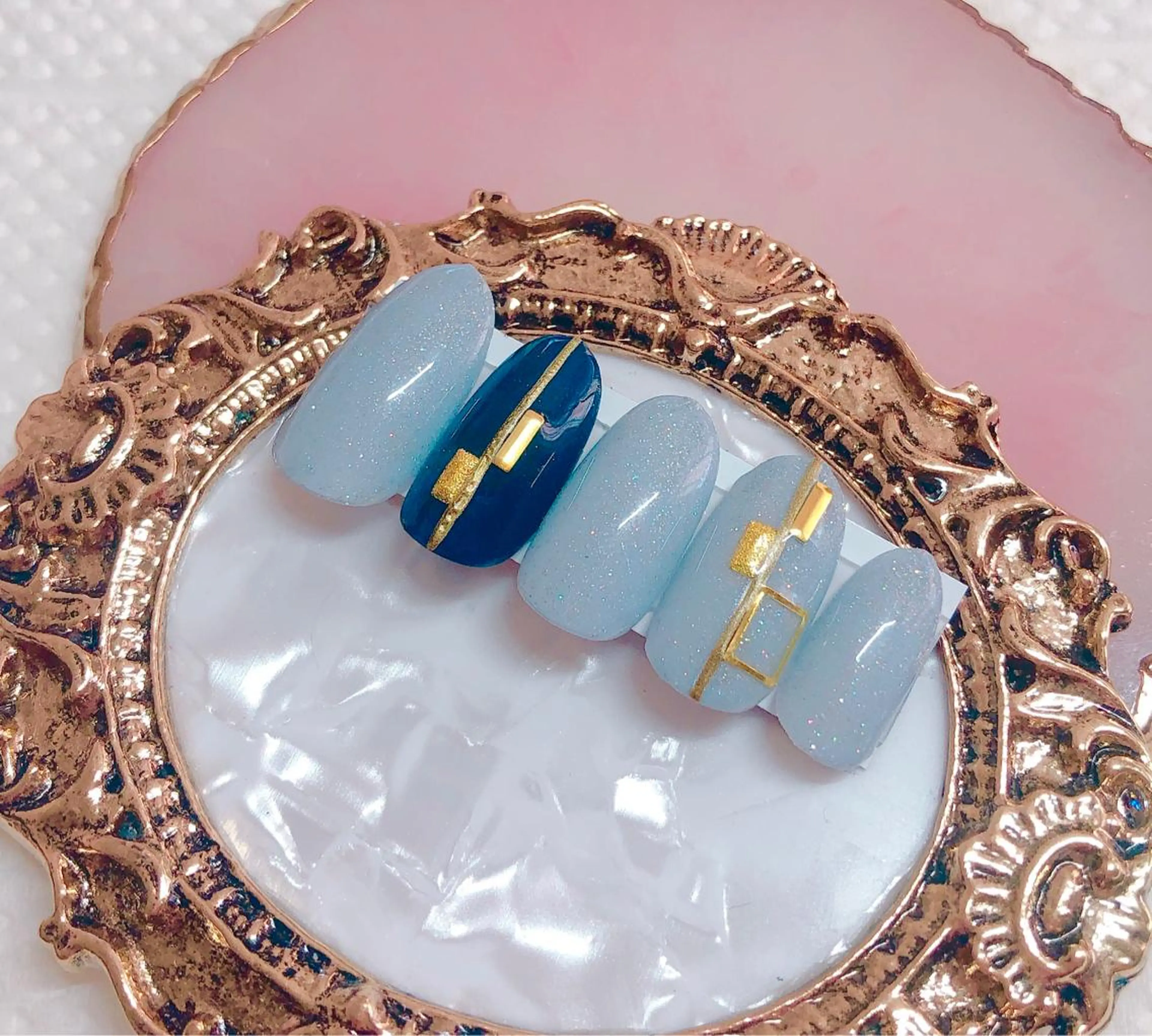 ネイル ハンドネイル CROWN プライベートサロンのネイルデザイン